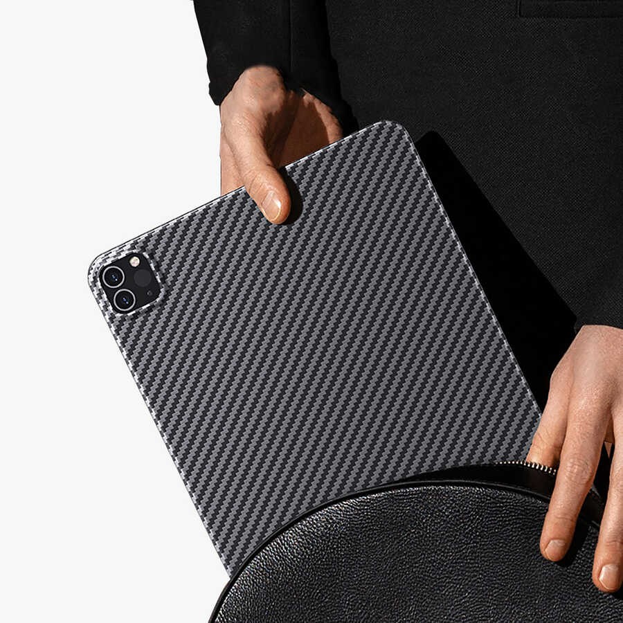 iPad Pro 11 2020 (2.Nesil) Kılıf Benks Essential Kevlar Karbon Fiber Kapak