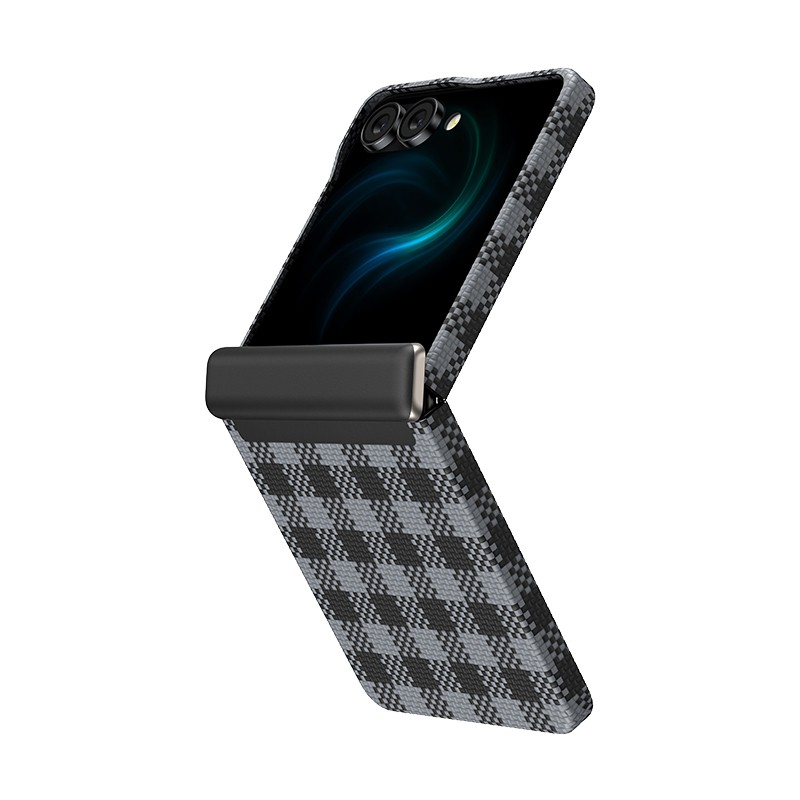 Galaxy Z Flip 7 Kılıf M-safe Şarj Özellikli Ekose Tasarımlı Benks ArmorAir ArmorVichy Kevlar Kapak