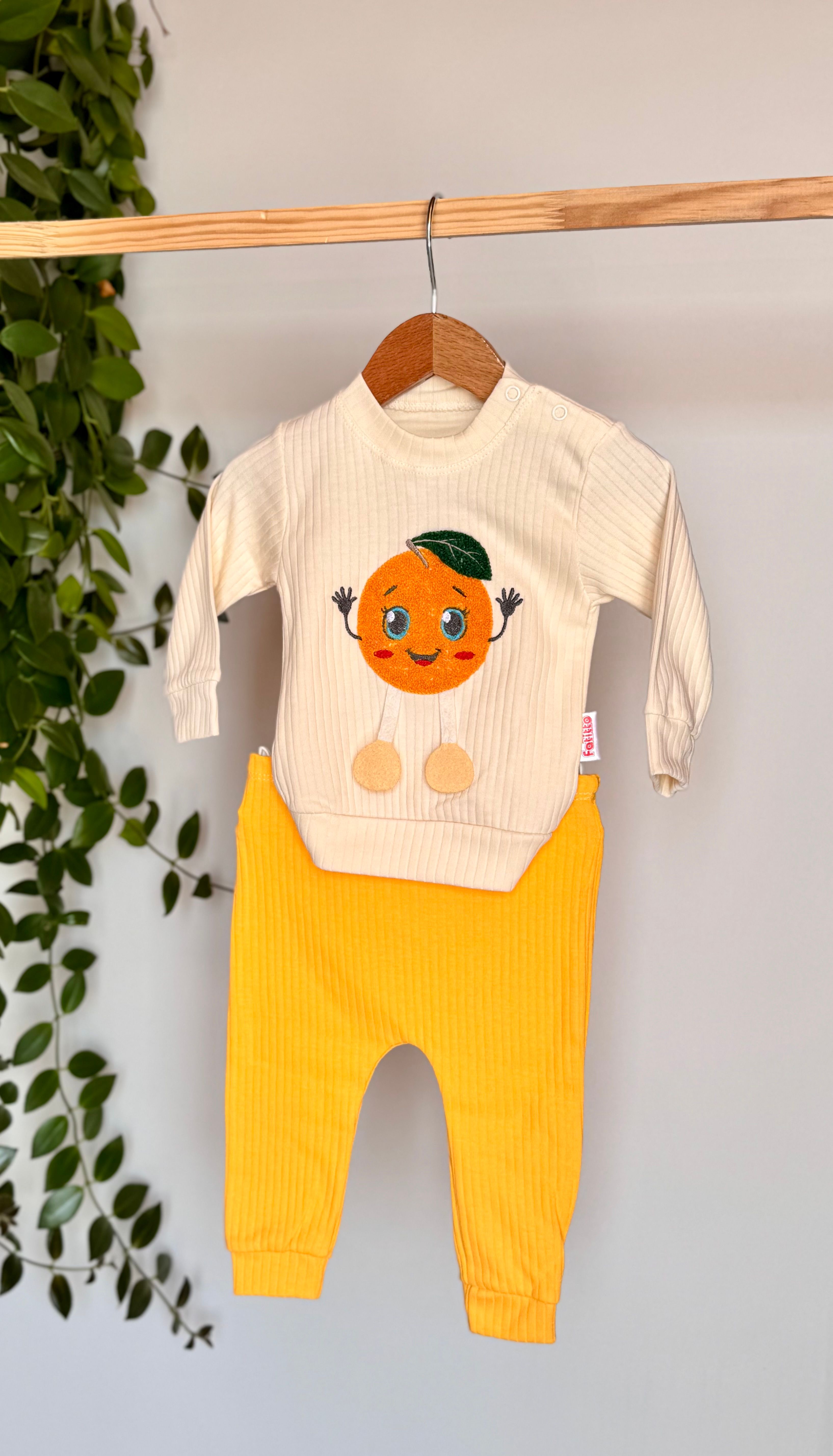 %100 Pamuk Kabartmalı Meyve Desenli 2’li Unisex Günlük Bebek Takımı – Pijama Takımı -Sweatshirt Ve Ribana Alt, Elma / Portakal