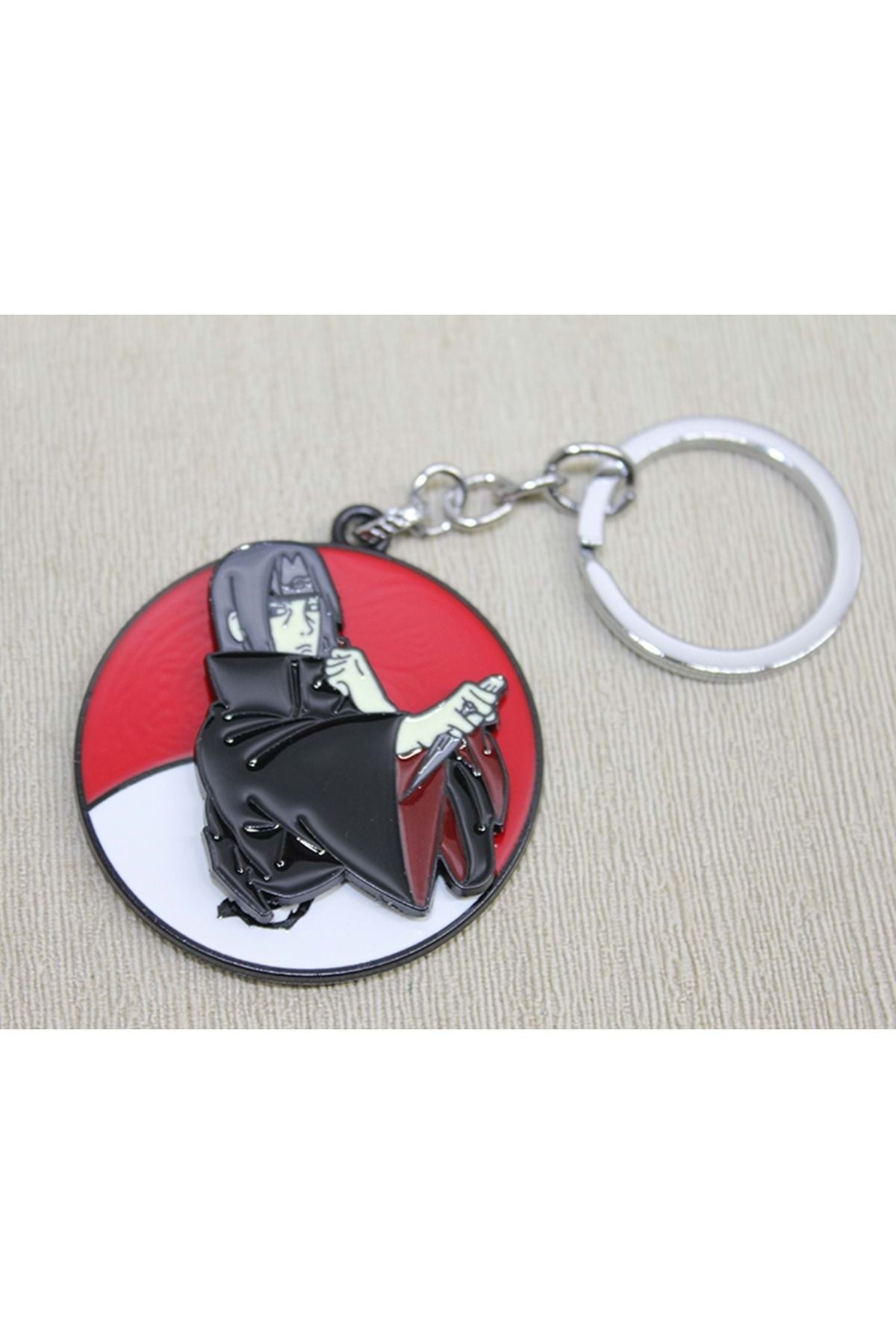 Itachi Uchiha Akatsuki Anahtarlık – Yuvarlak 5 cm Çap / Toplam Uzunluk 11 cm