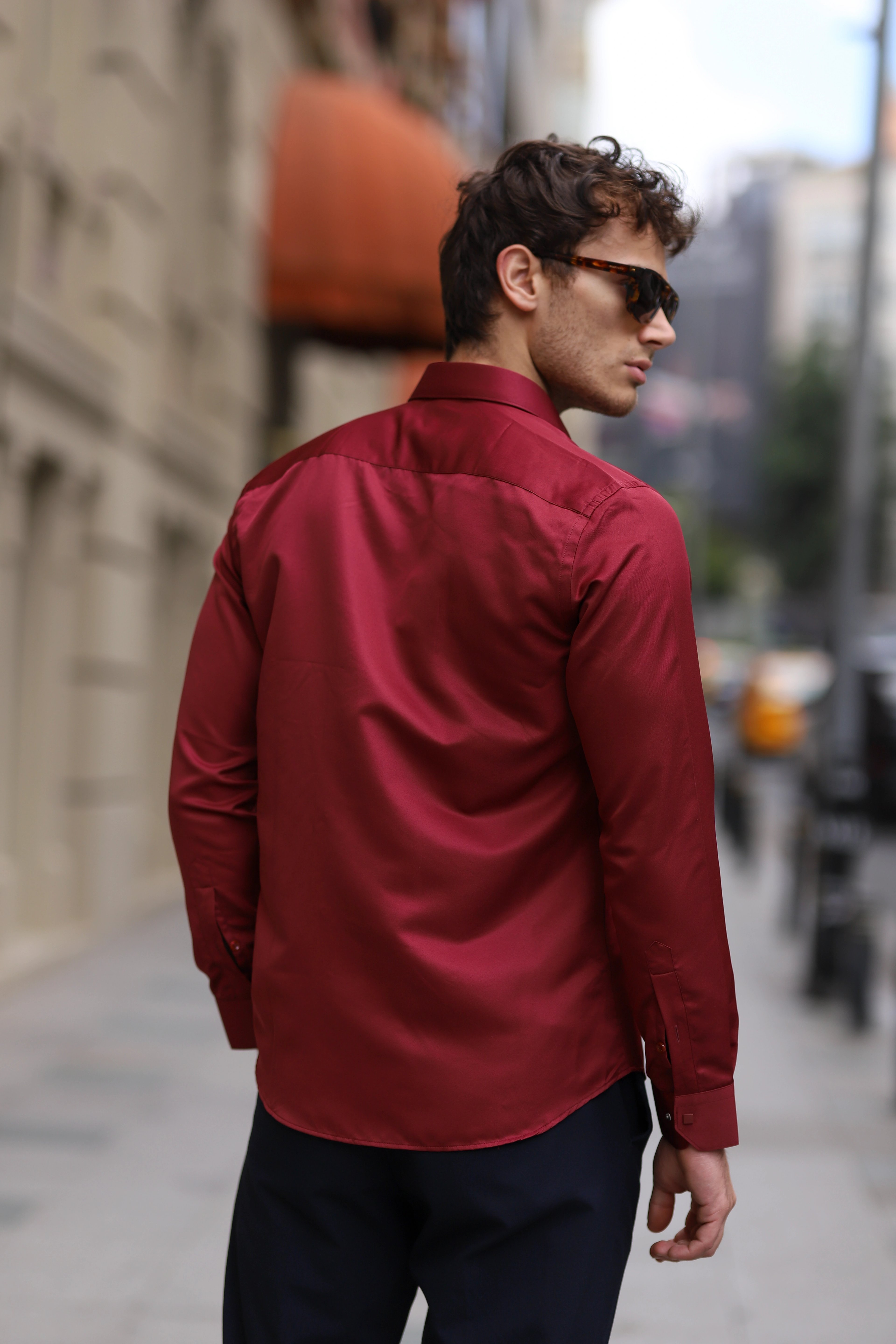 Slim Fit Çıtçıtlı Saten Gömlek