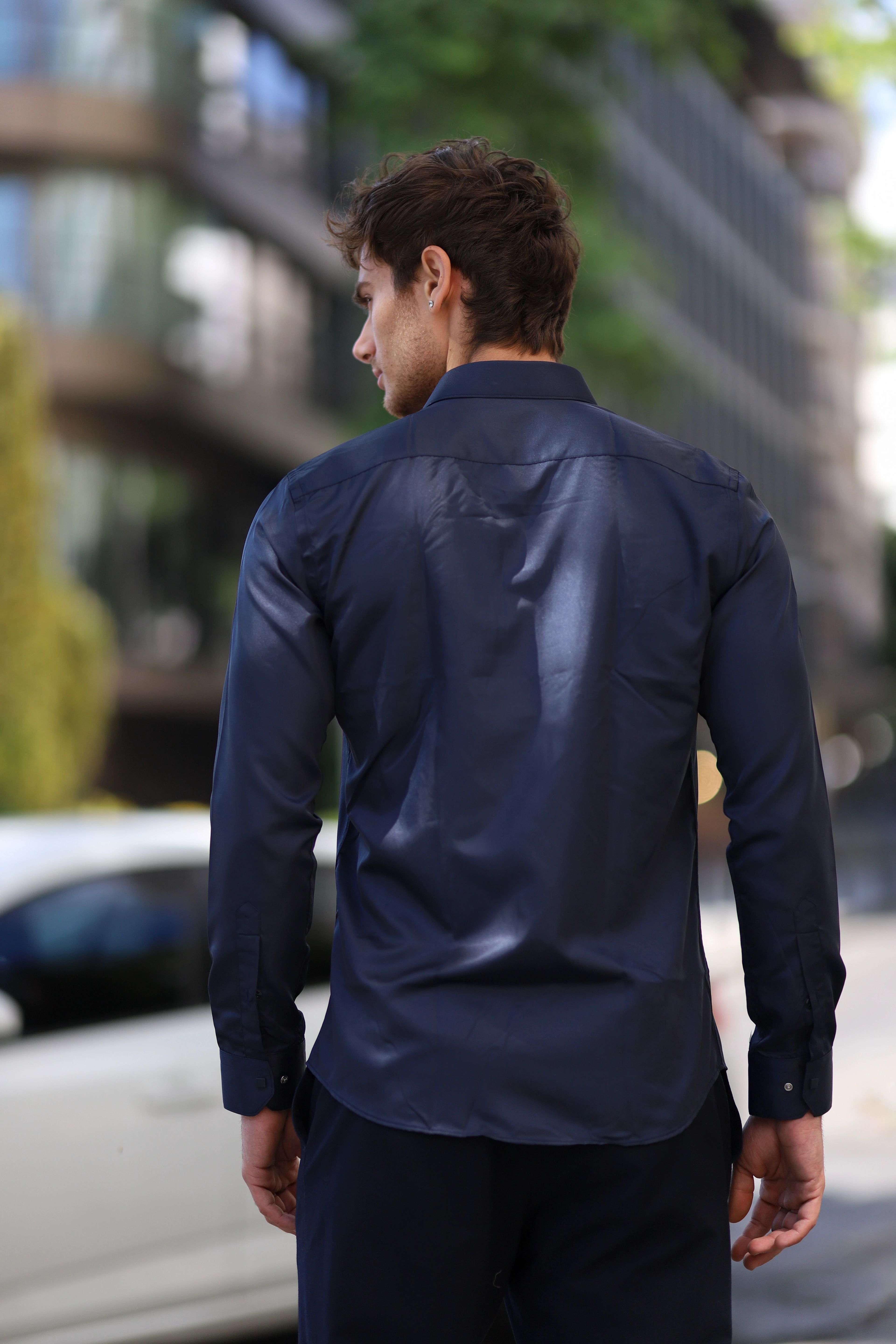 Slim Fit Çıtçıtlı Saten Gömlek