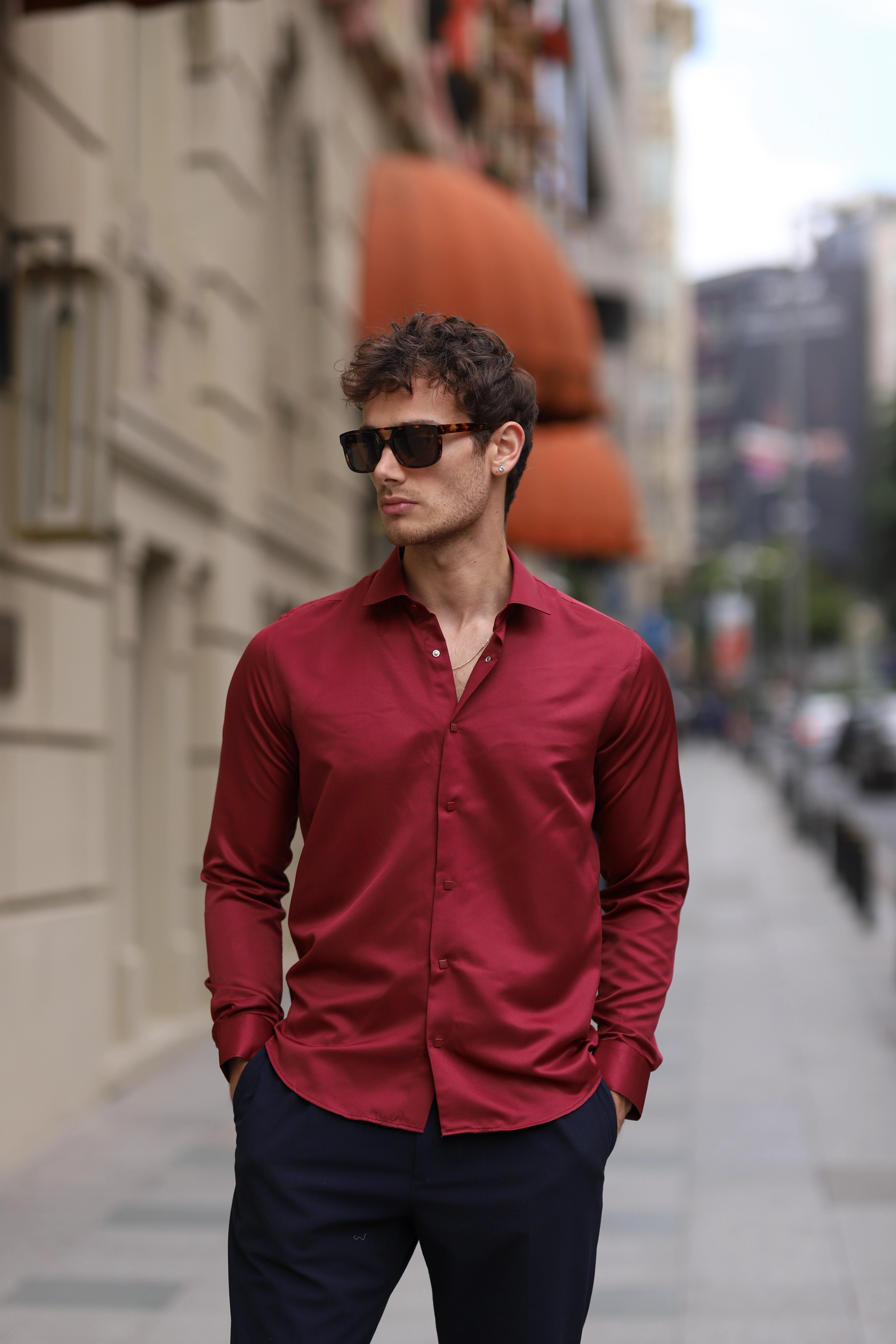 Slim Fit Çıtçıtlı Saten Gömlek