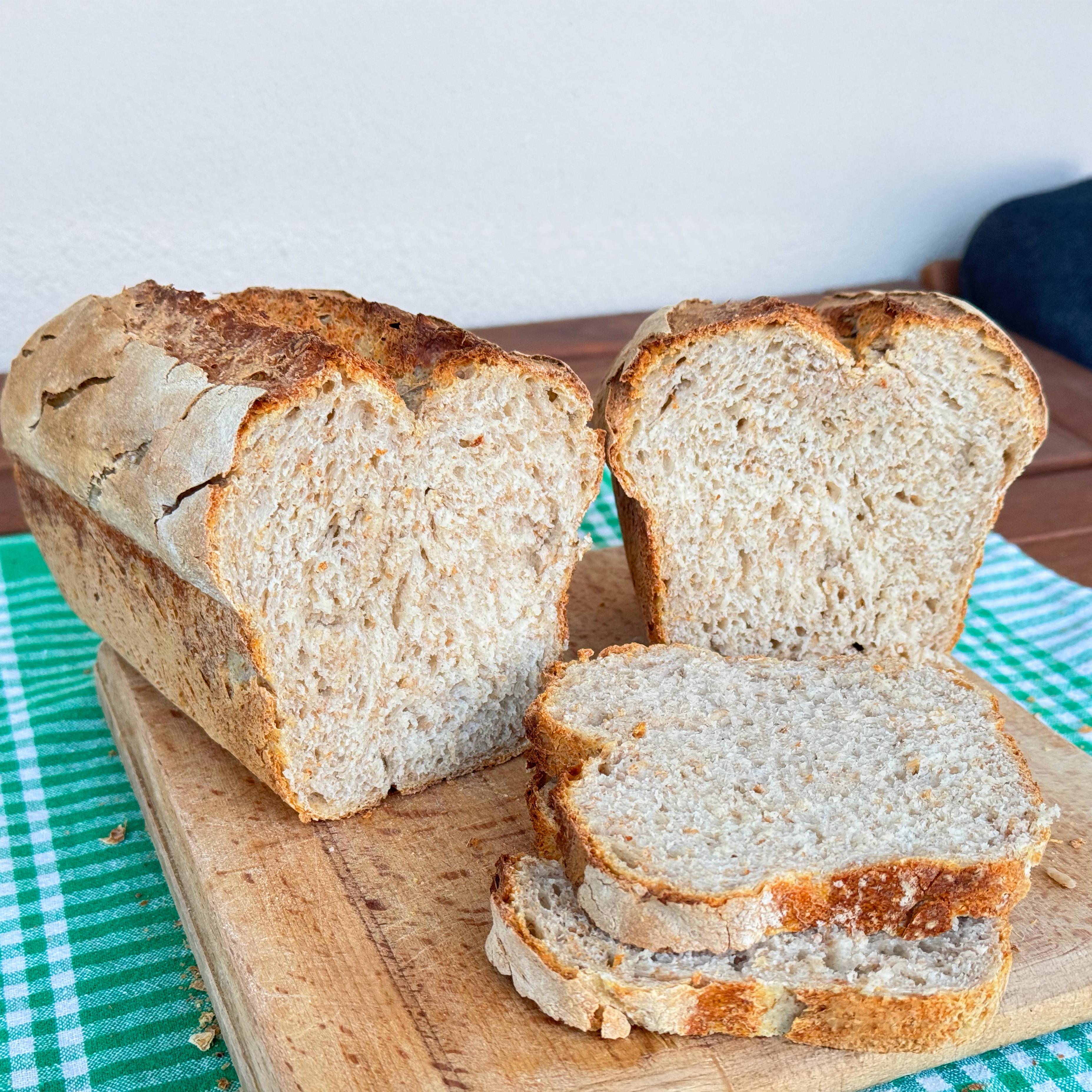 Tam Buğdaylı Ekşi Mayalı Ekmek 1000 GR
