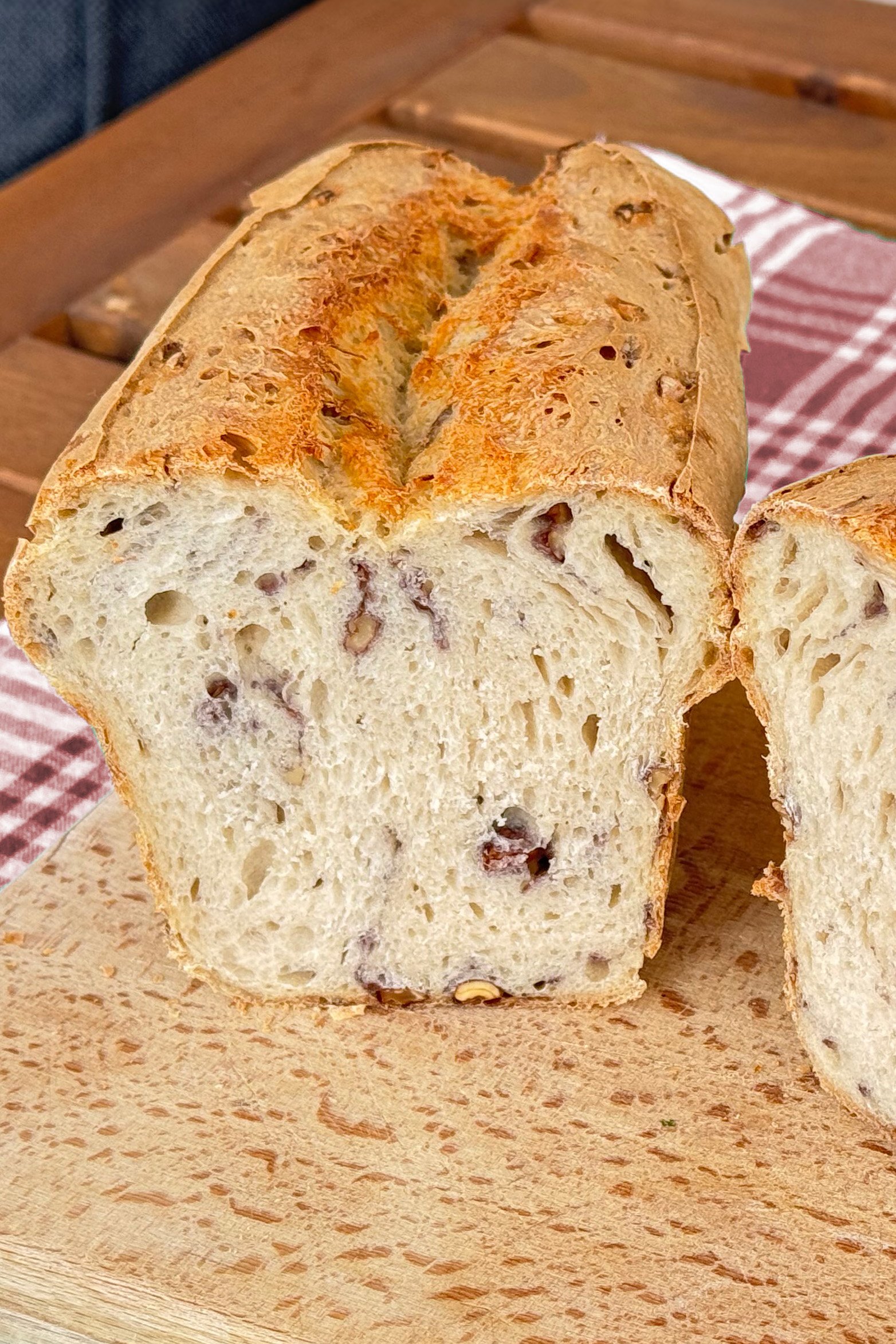 Cevizli Ekşi Mayalı Ekmek 1000 GR
