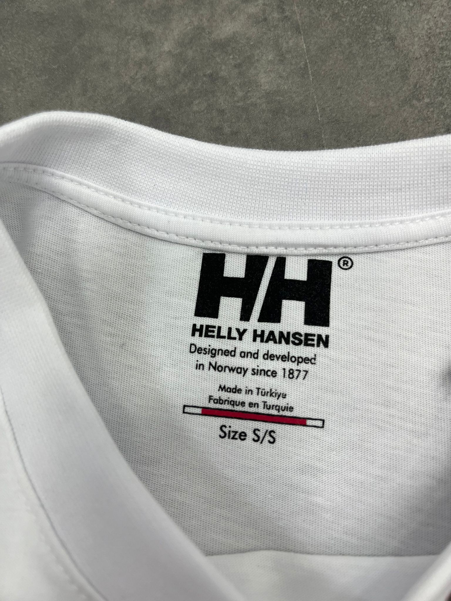 Yeni Sezon Back To Print House White  T-shirt