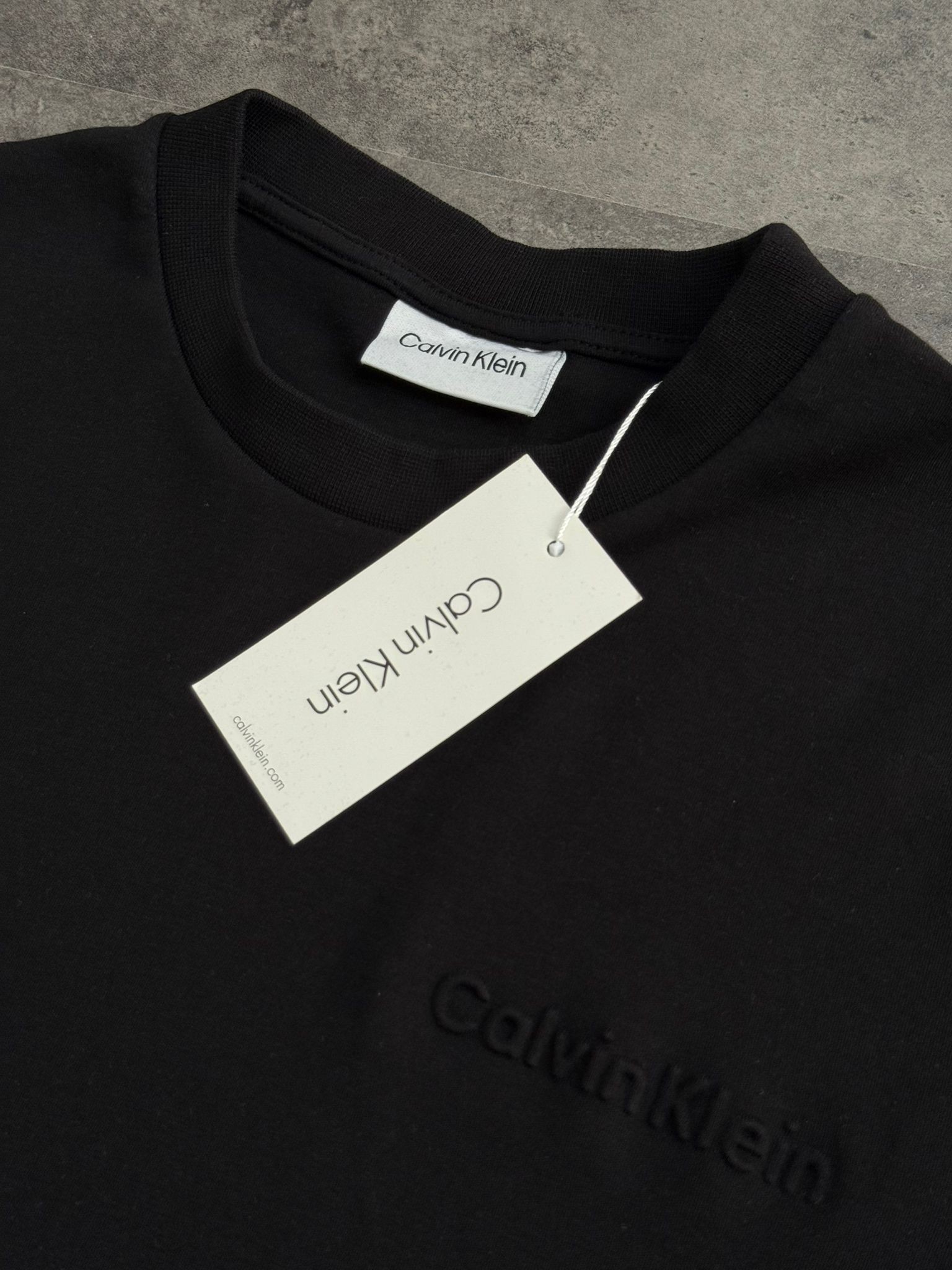 Yeni Sezon Kabartmalı Baskı Essential T-shirt