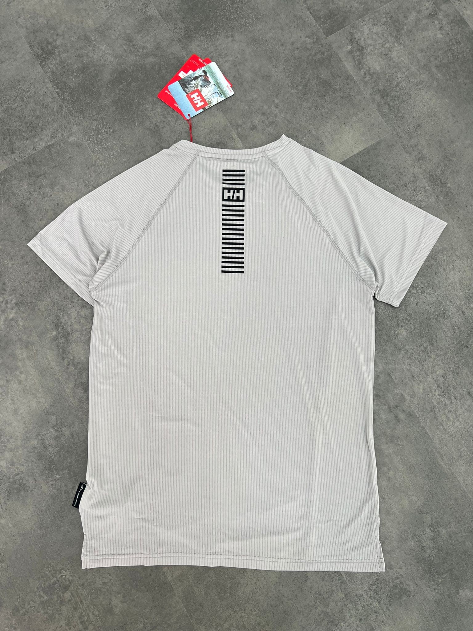 Yeni Sezon Clima Cool (Nefes Alan Kumaş) Mountain Logo Gray  T-shirt