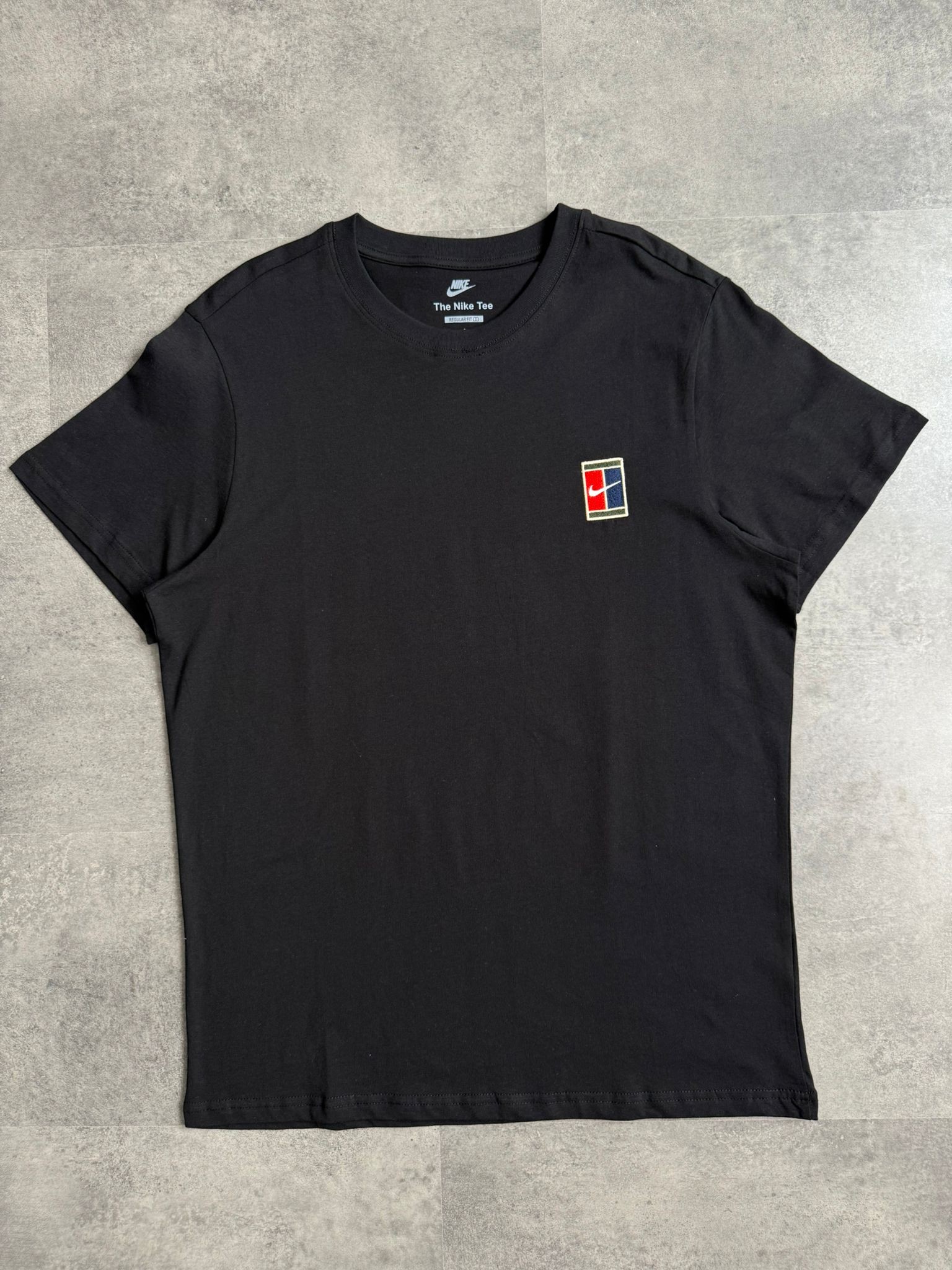 Yeni Sezon SB Aletic Classic Nakış Logo T-shirt - SİYAH