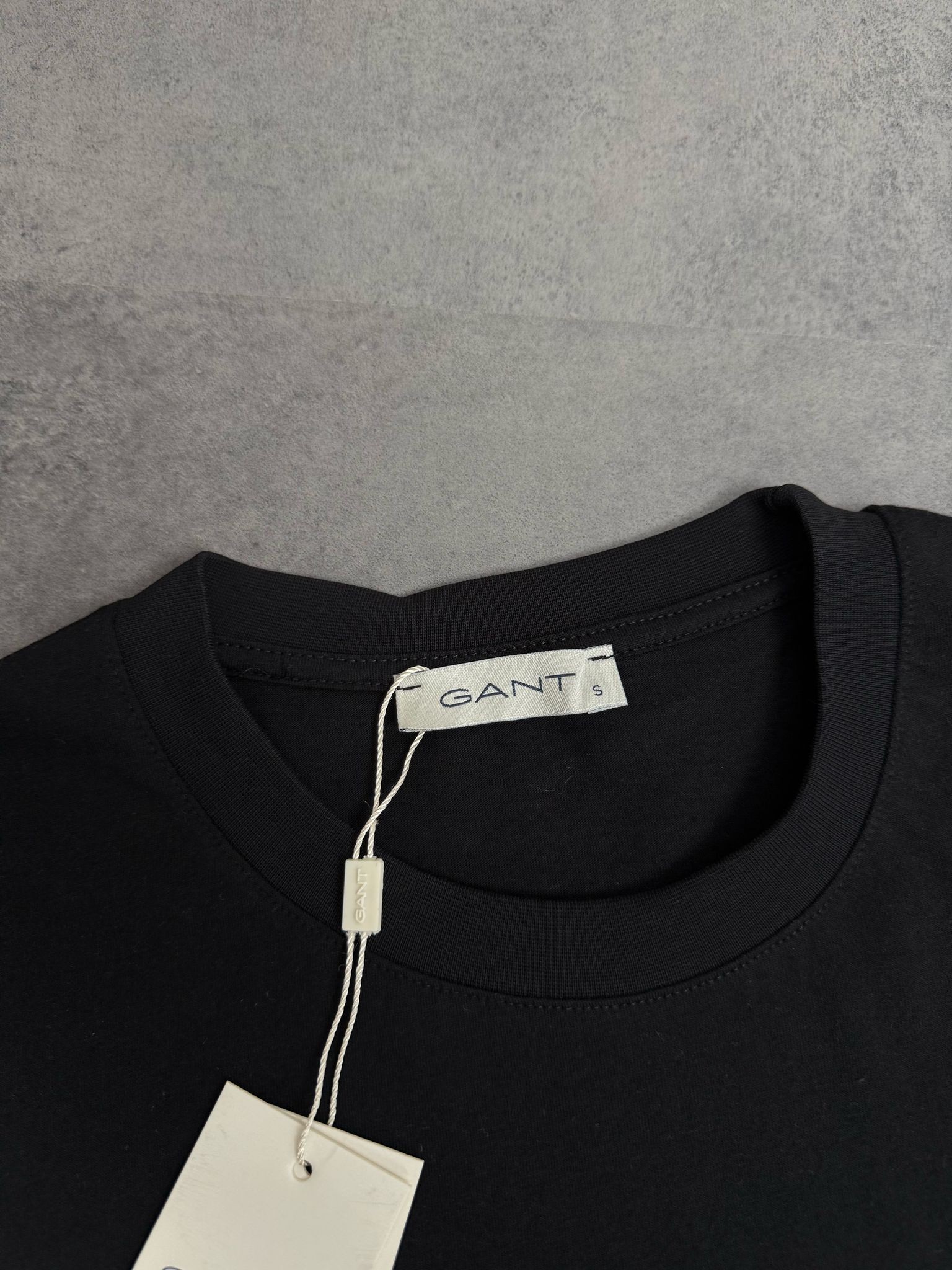 Yeni Sezon Essential Logo T-shirt