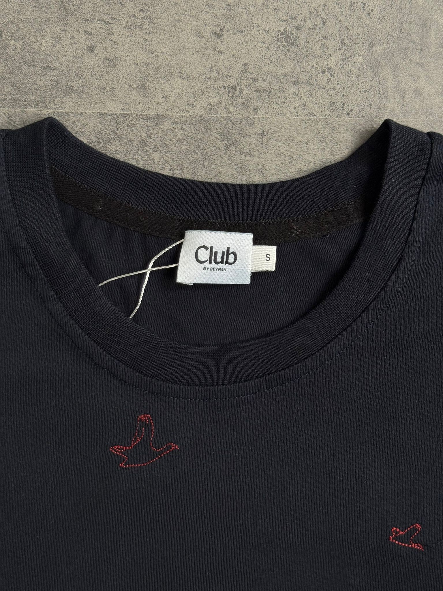 Yeni Sezon Küçük Baskılı Basic Logolu T-shirt