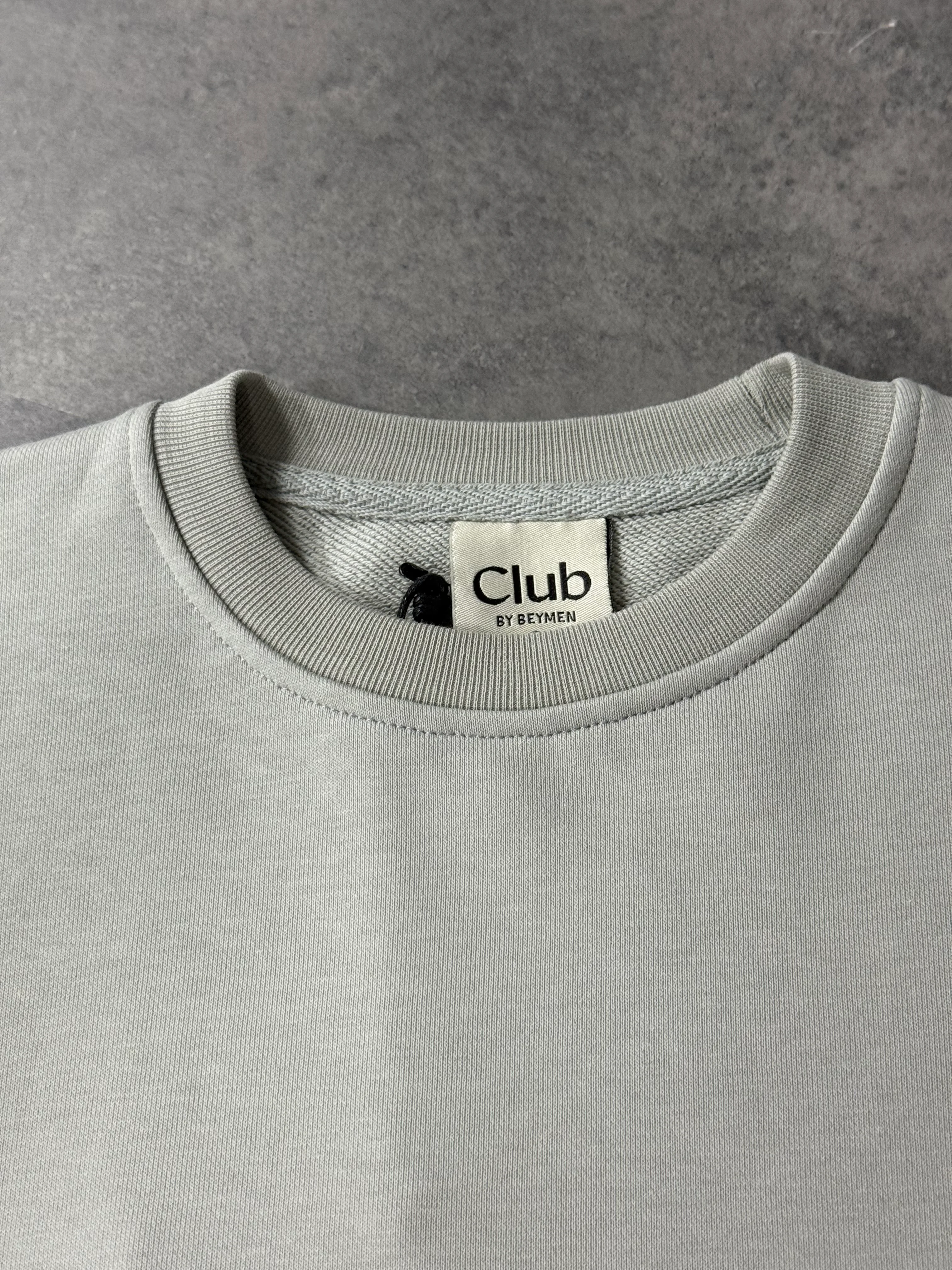 Yeni Sezon Premium Basic Mini Logo Üç İplik Şardonsuz Sweatshirt