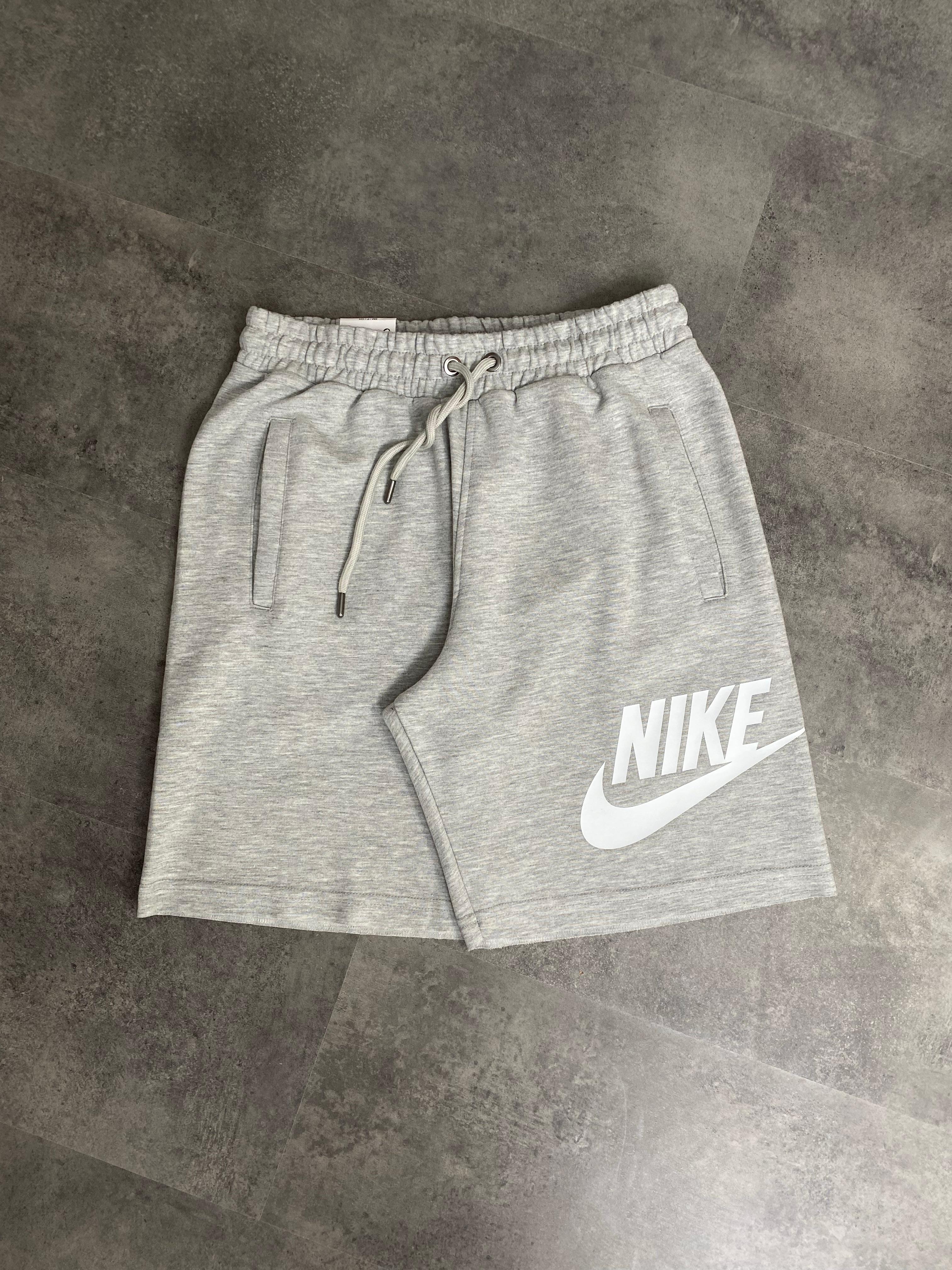 Yeni Sezon Basic Mid Logo Şort - AÇIK GRİ