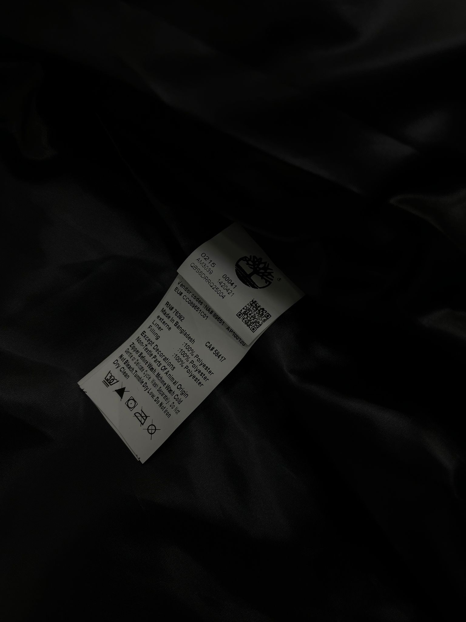Yeni Sezon Özel WaterProof Şişme Nakış Logo Black Mont 