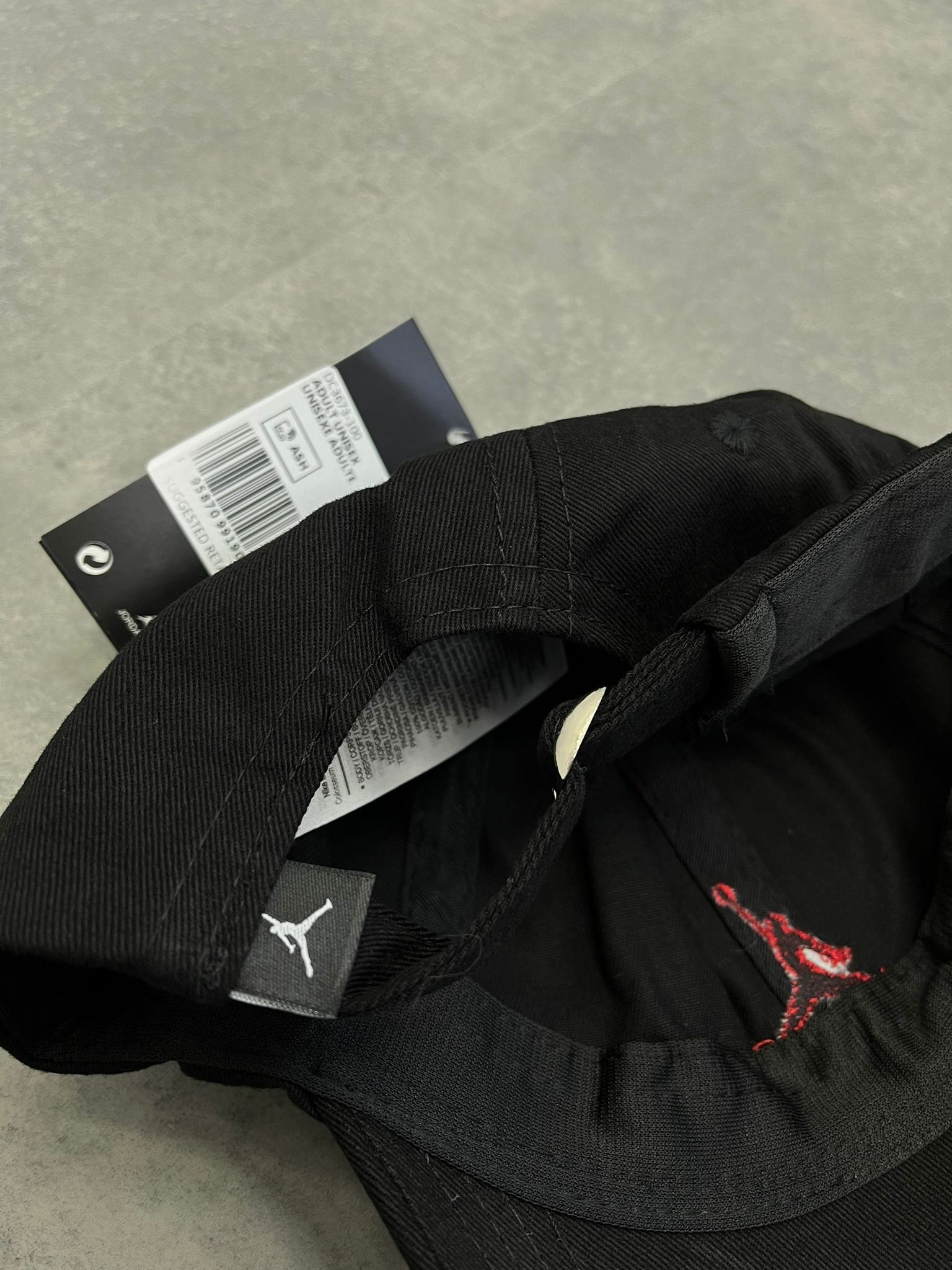 Yeni Sezon Nakış Logo Black Şapka