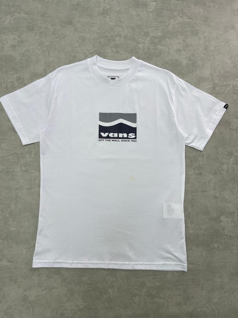 Wave Print On White T-shirt