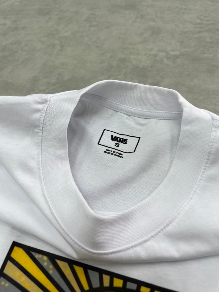 Sunrise Print To White T-shirt