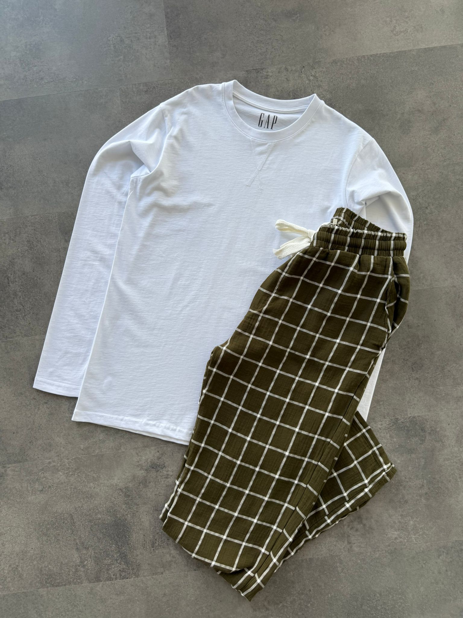 Yeni Sezon Flanel Ekoseli Pijama Takımı - HAKİ