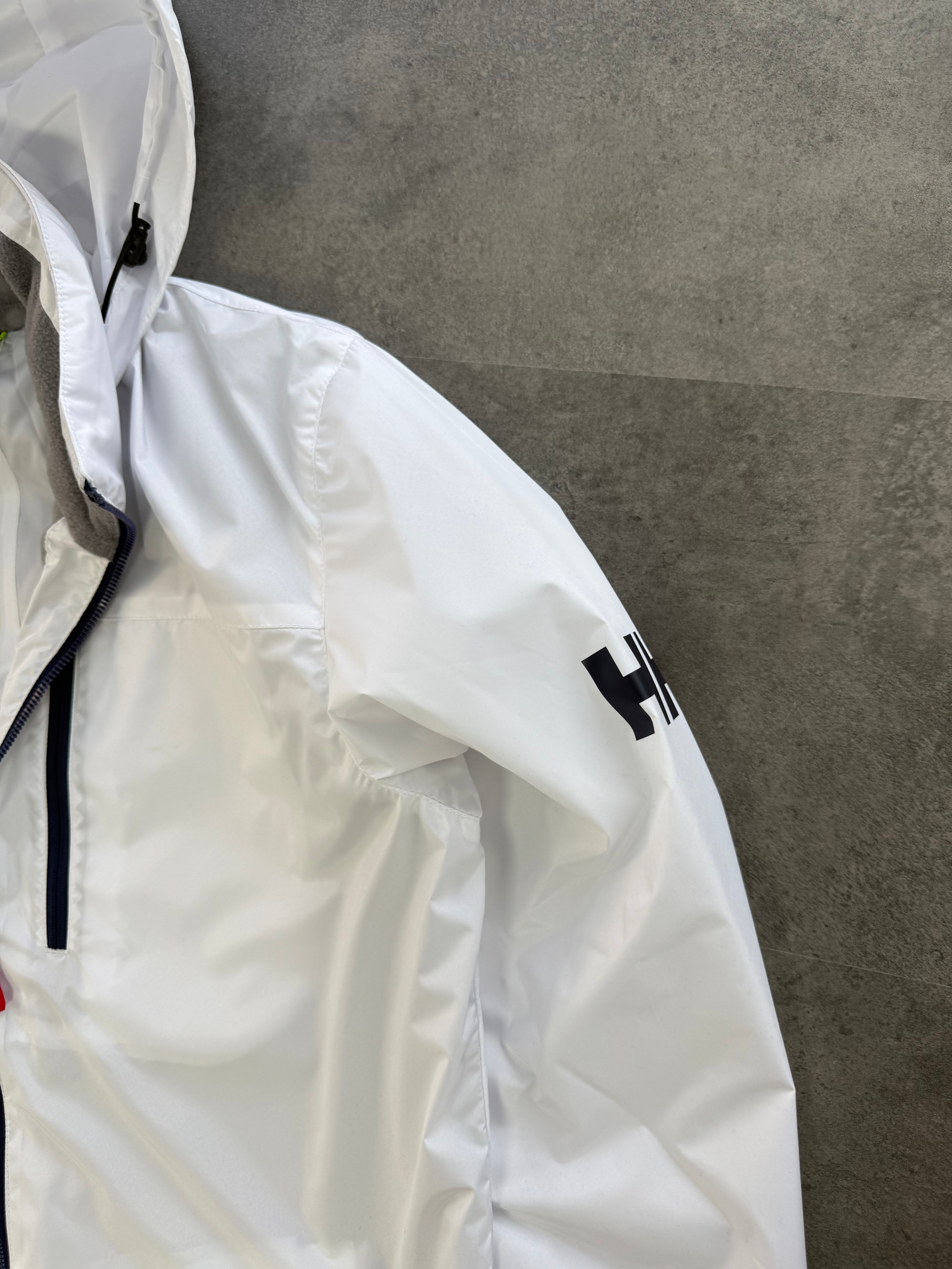 Yeni Sezon Crew Polarlı Kapşonlu Mont