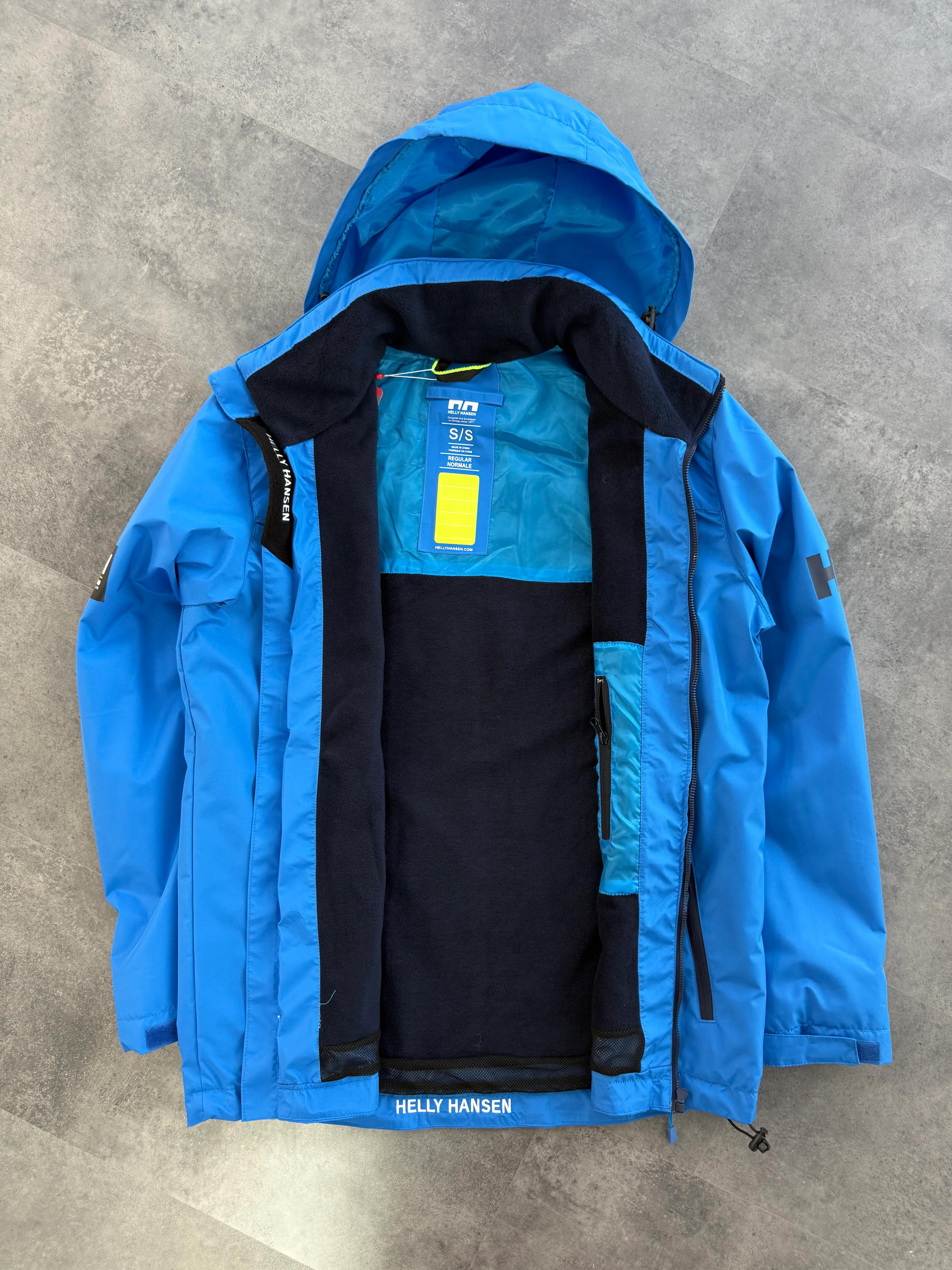 Yeni Sezon Crew Polarlı Kapşonlu Mont