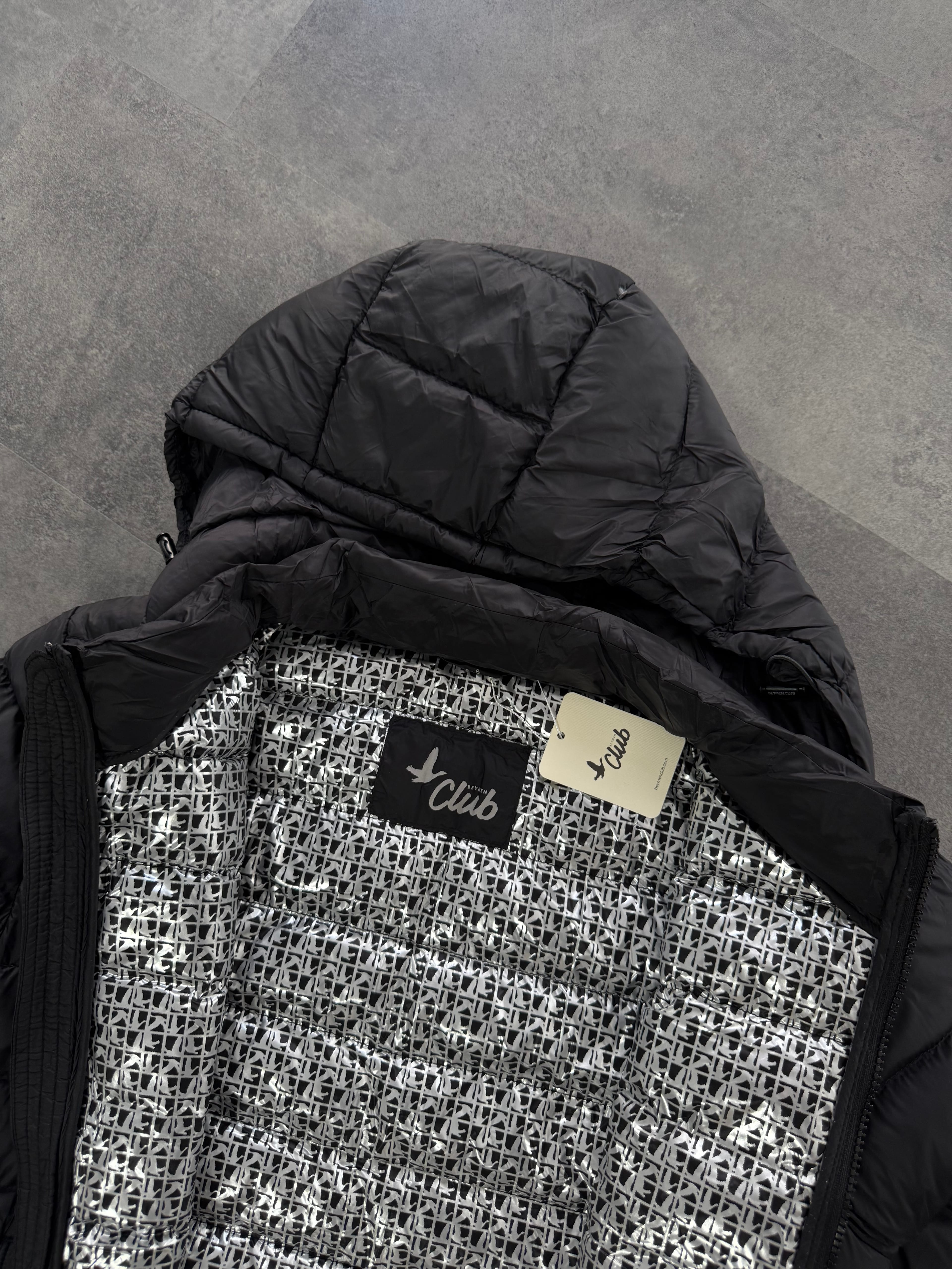 Yeni Sezon Premium Basic Logolu Kapşonlu Şişme Mont