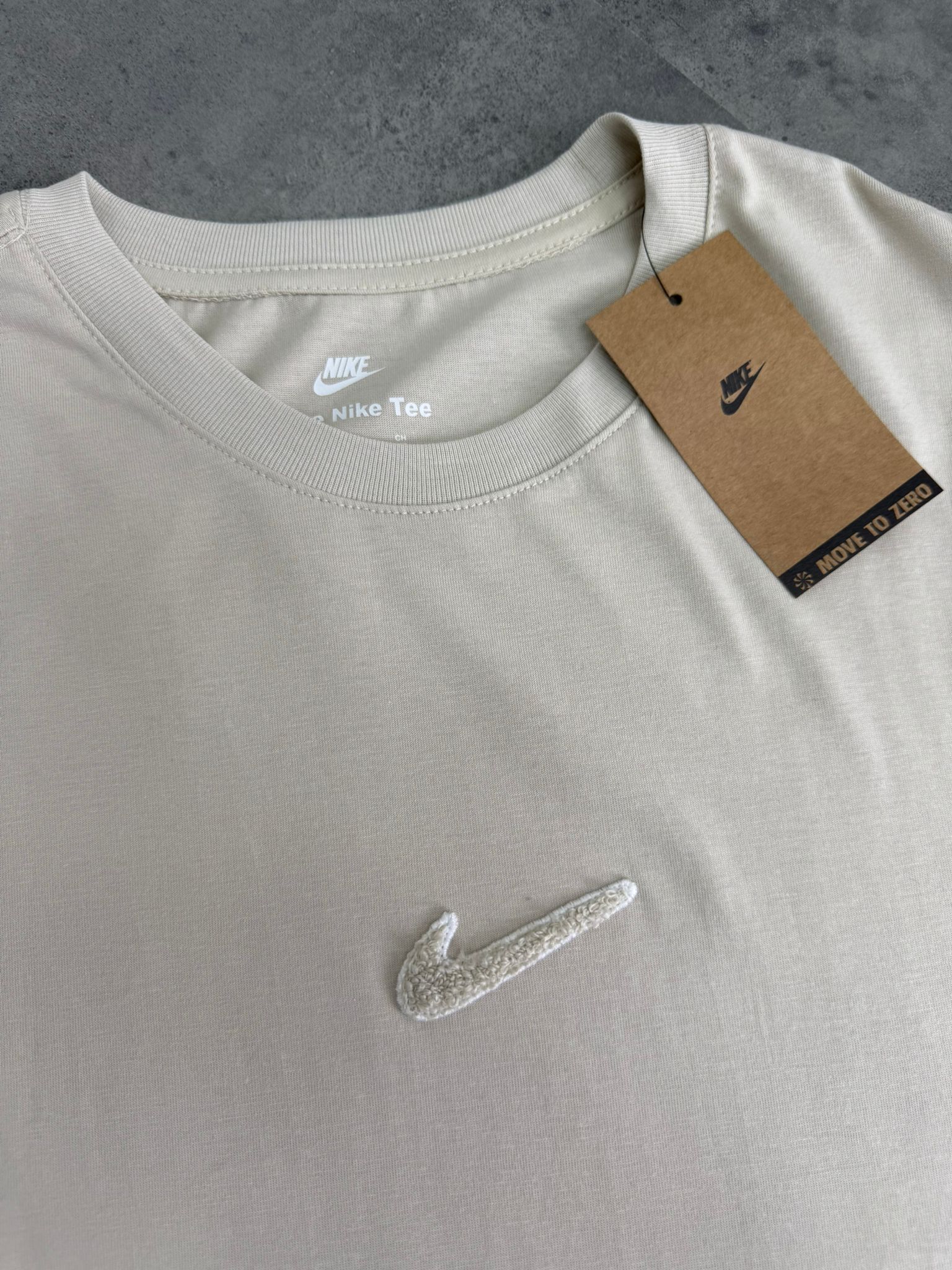 Yeni Sezon Mid Icon Peluş Logo Relax Fit T-shirt