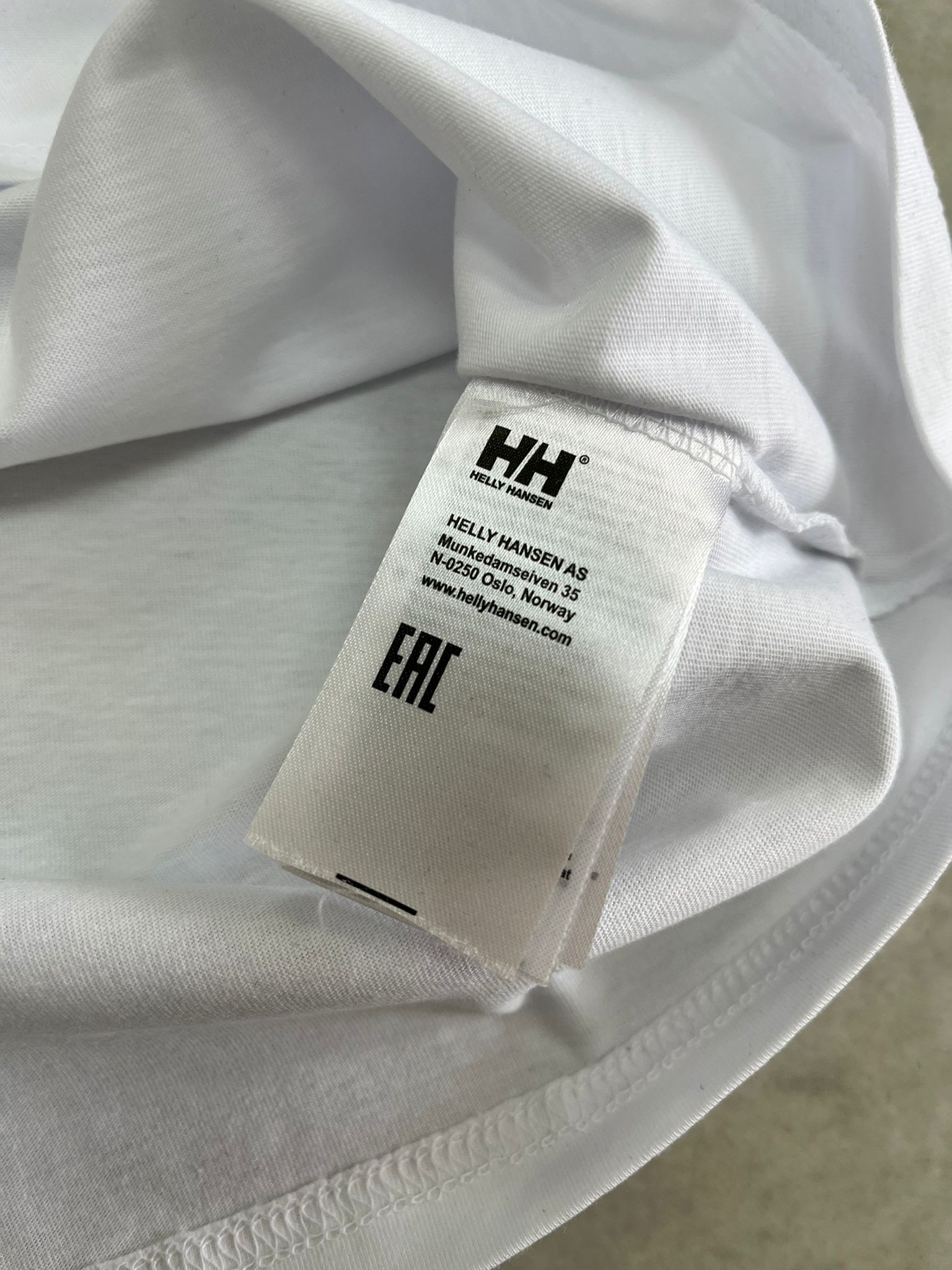 Broken Mid Logo White  T-shirt