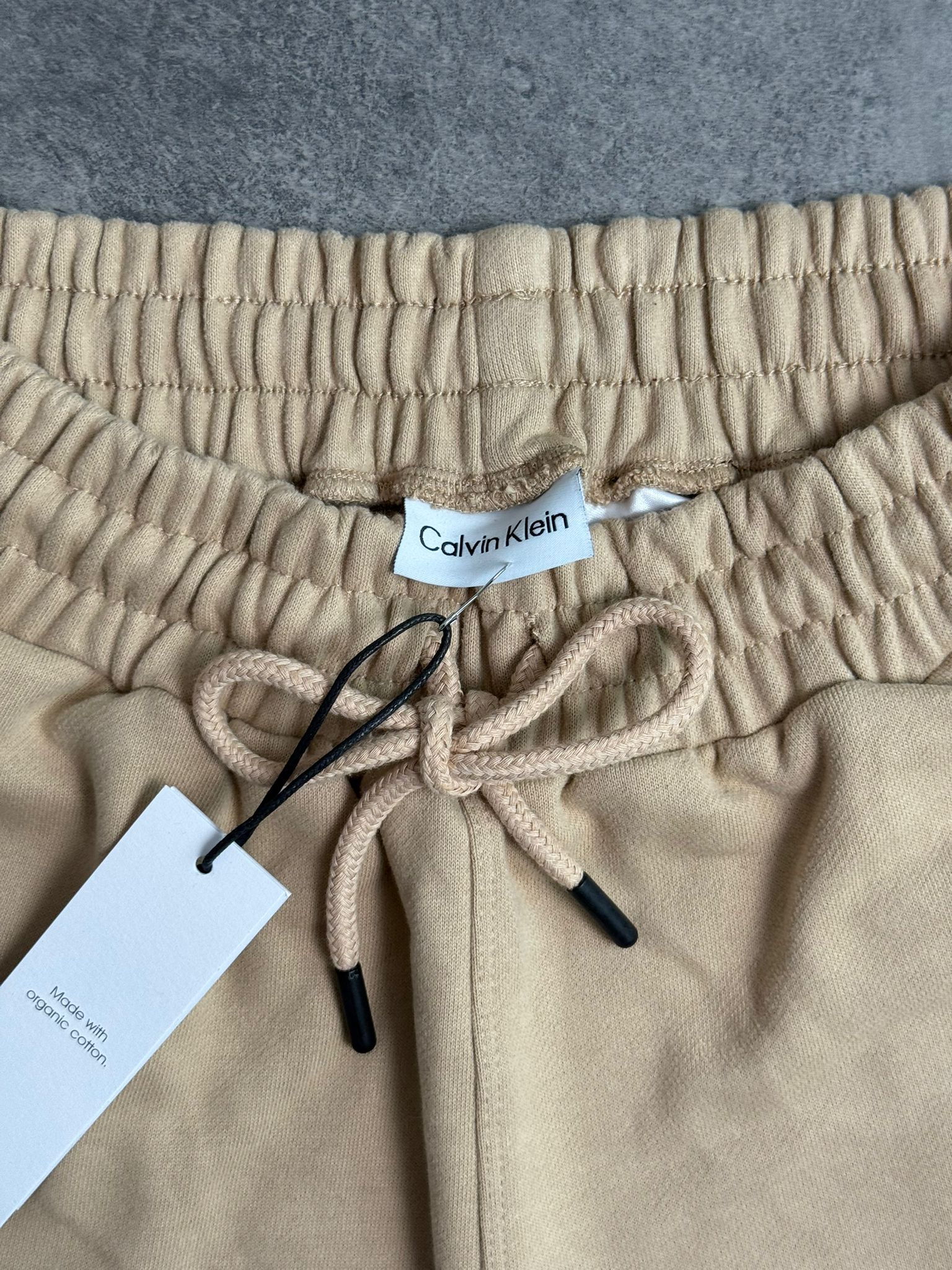 Yeni Sezon Essential Şardonsuz Regular Basic Logo Şort