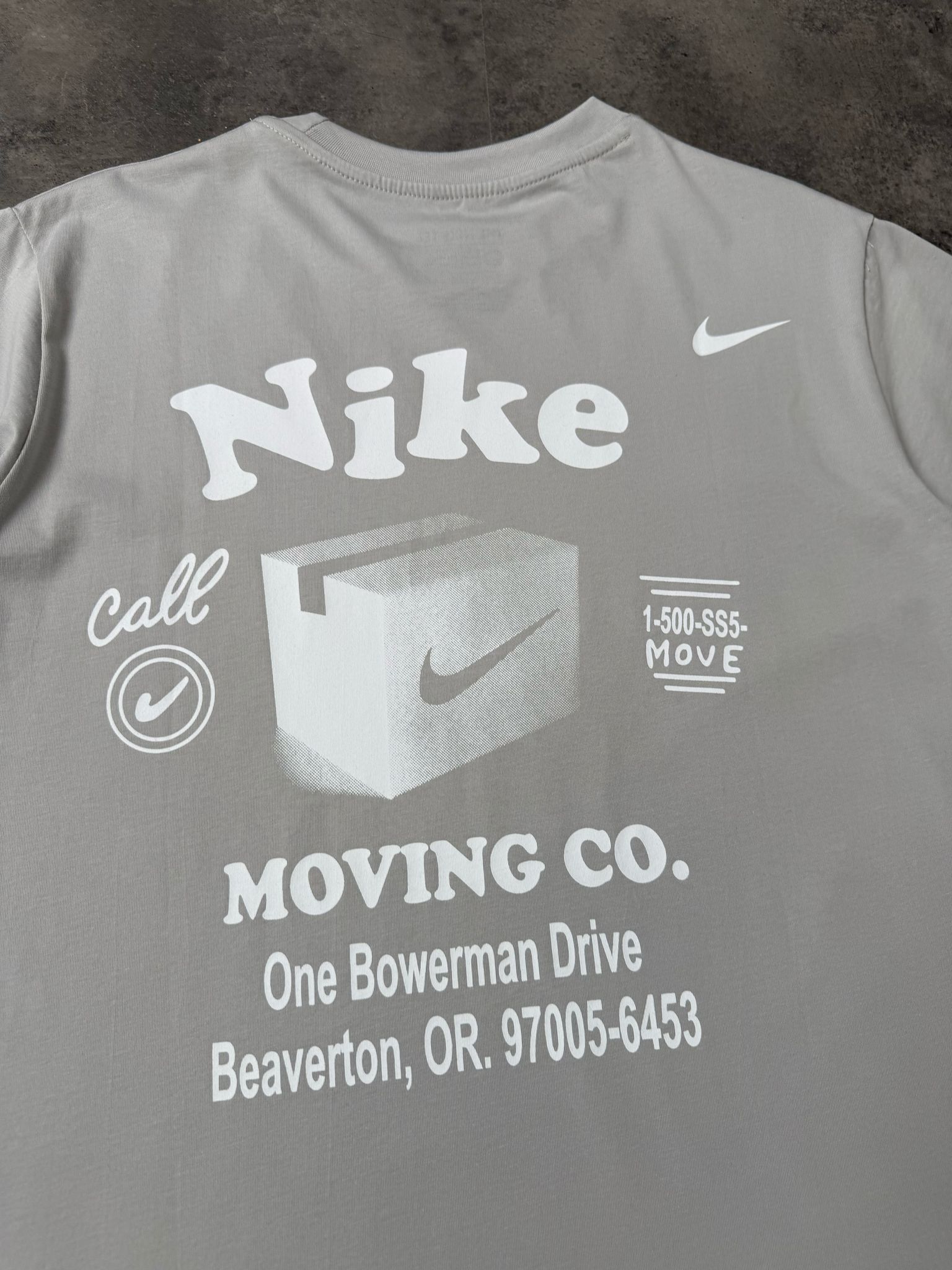 Yeni Sezon Back To Moving Co.   T-shirt