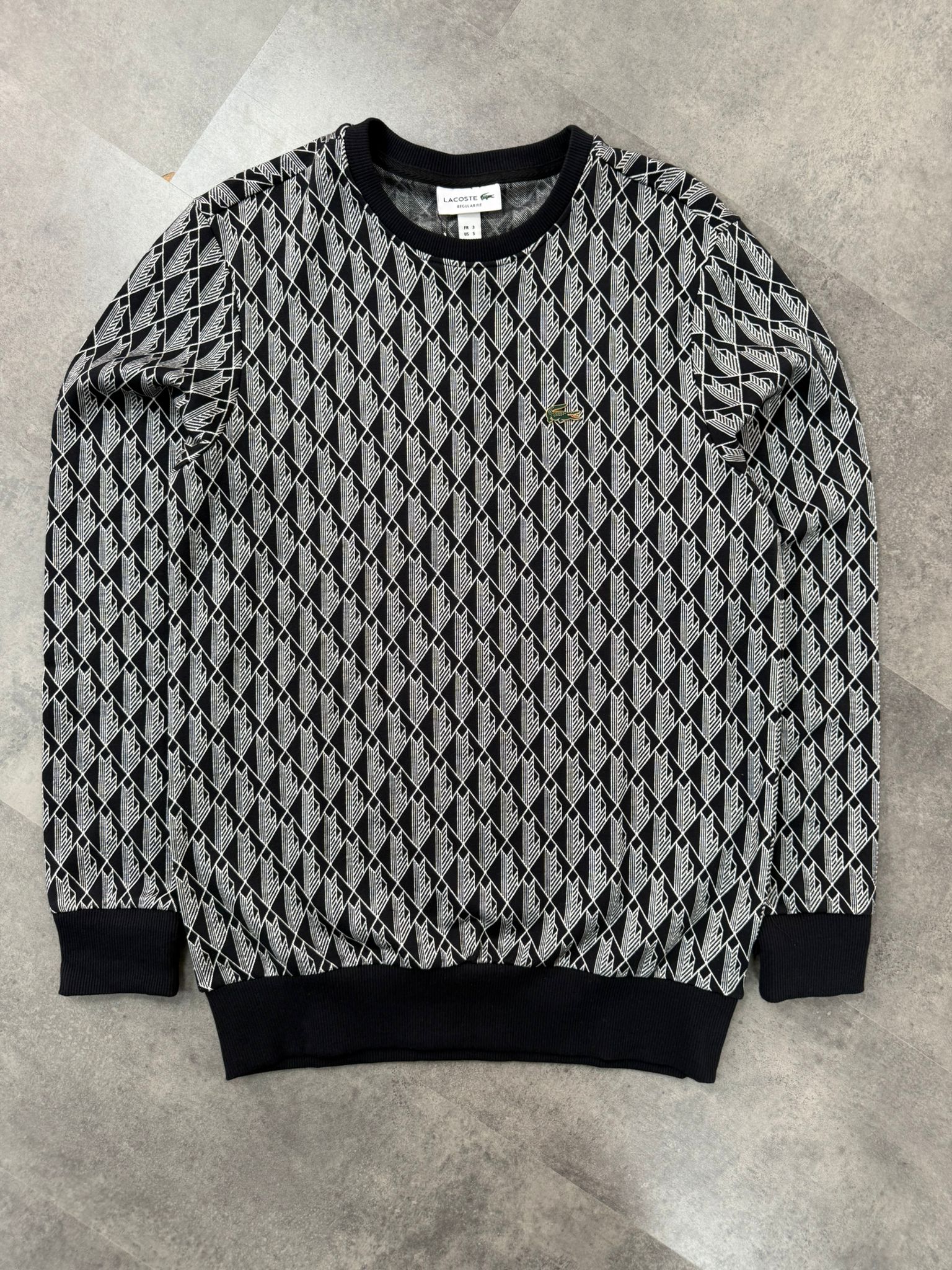 Yeni Sezon Basic Mini Logo Üç İplik Şardonsuz Sweatshirt