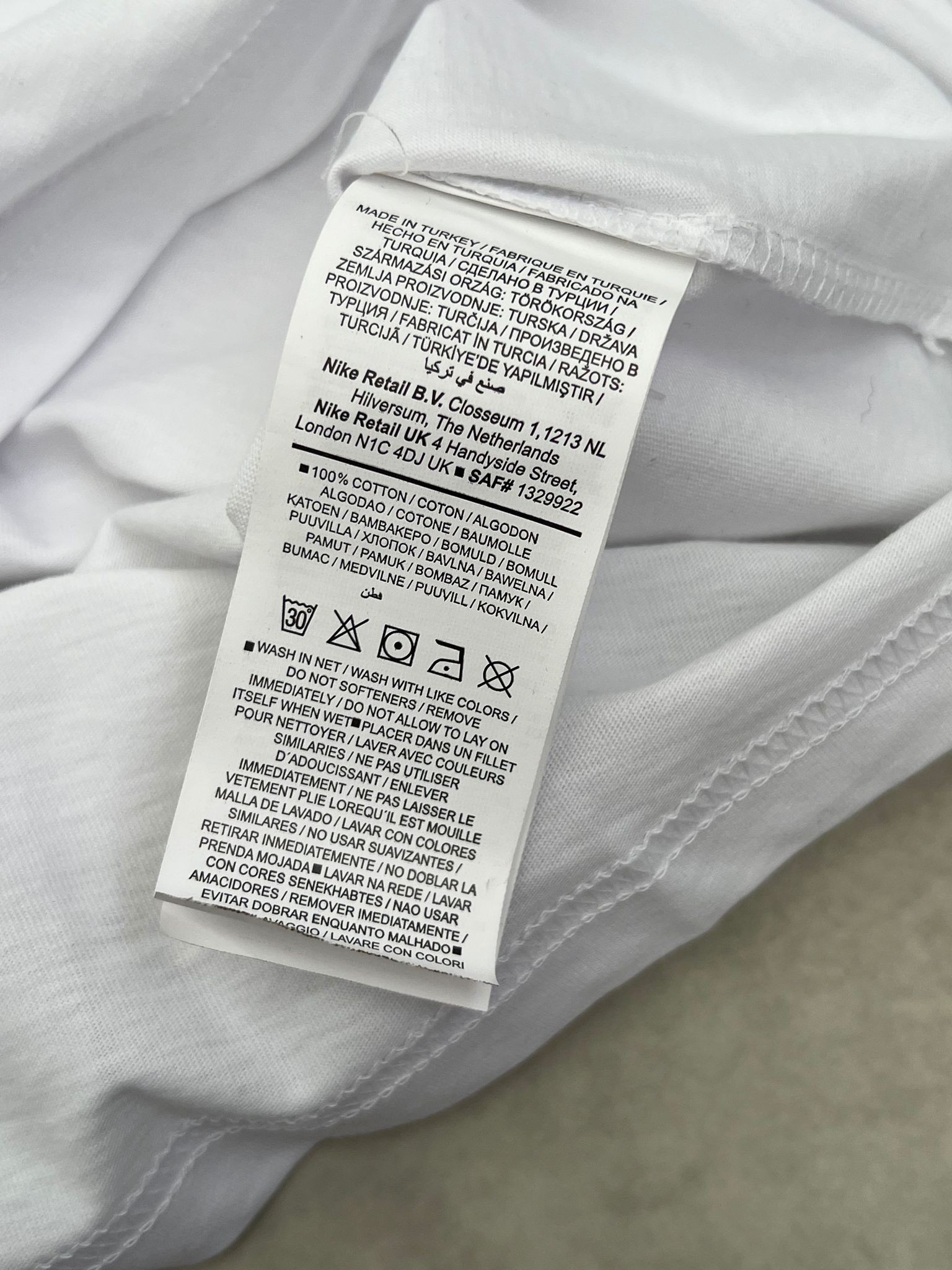 College Kolları Şeritli Aplike White T-shirt