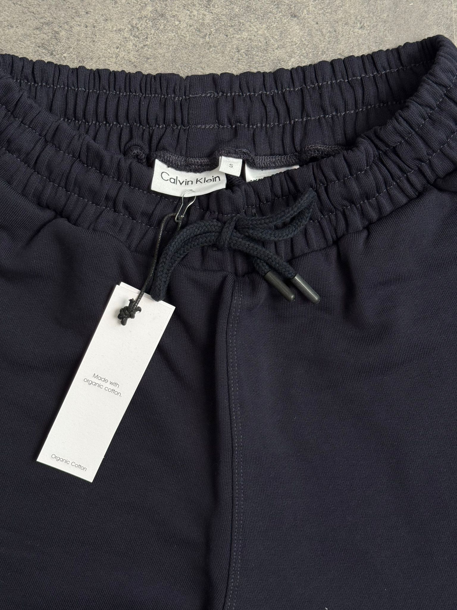 Yeni Sezon Essential Şardonsuz Regular Basic Logo Şort