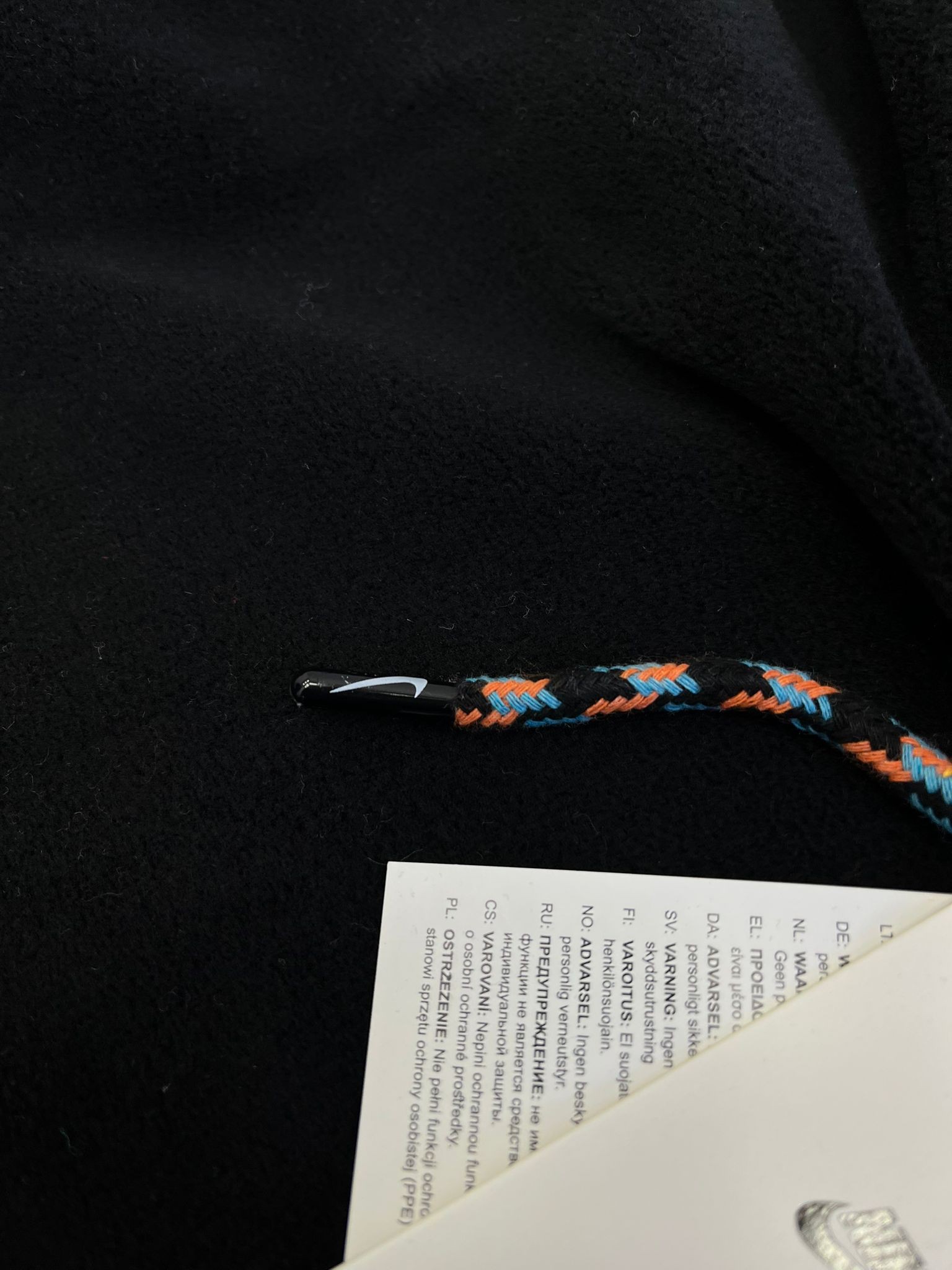 Essential Statement Mountaınsıde Fleece Black Hoodie
