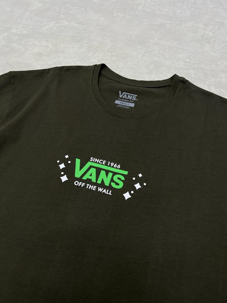 Haki T-shirt With Tell A Friend! On The Back