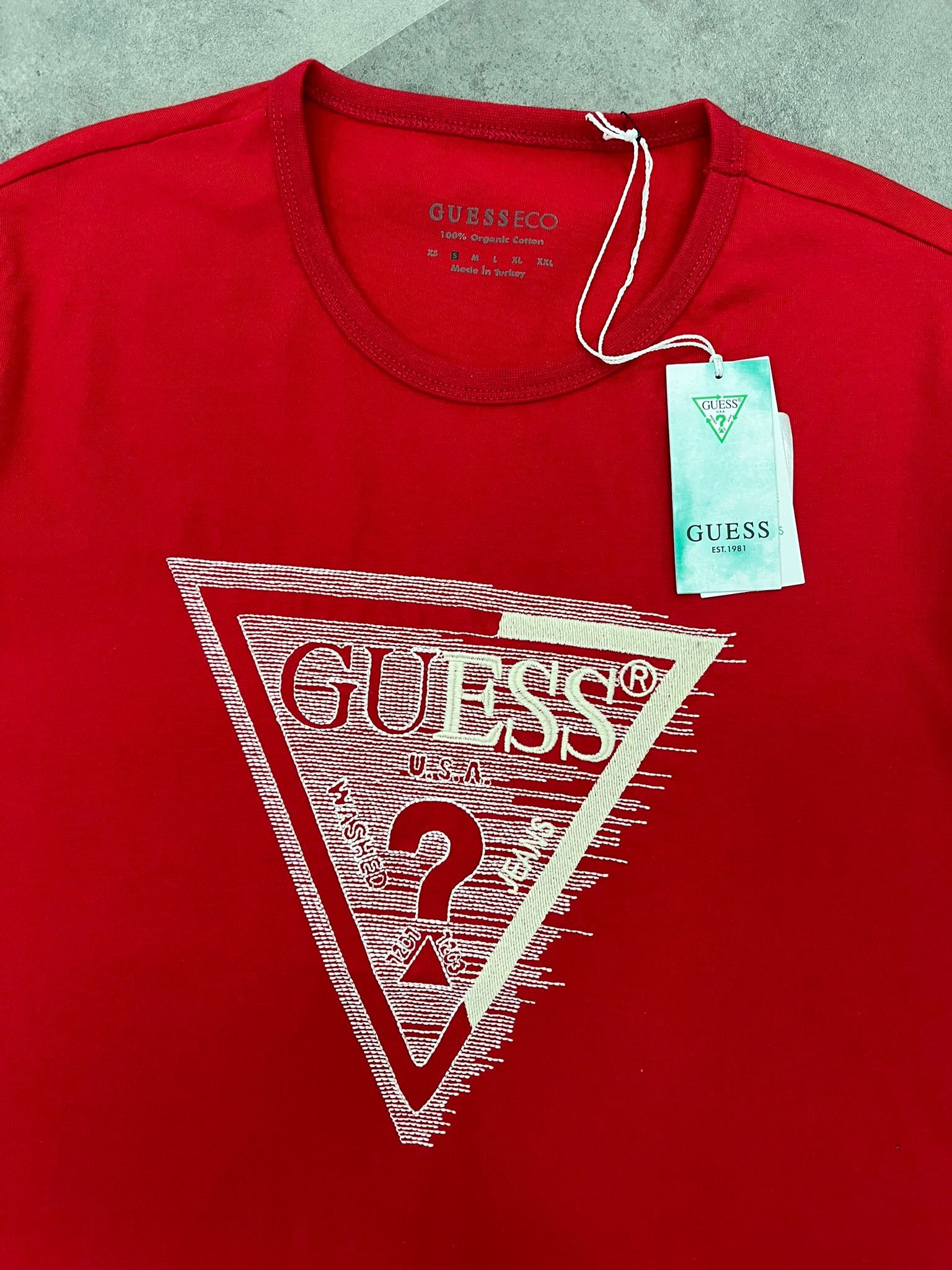 Yeni Sezon Usa Washed Jeans  Red T-shirt