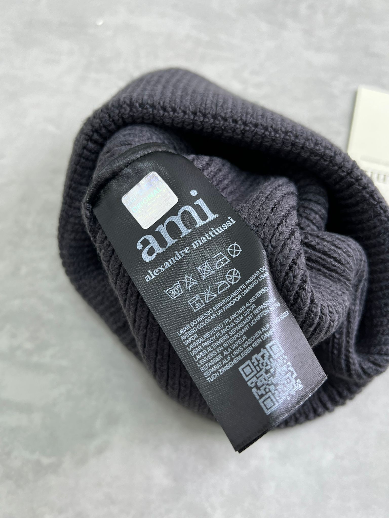 Limited Edition Classic Basic Yün Antrasit Bere
