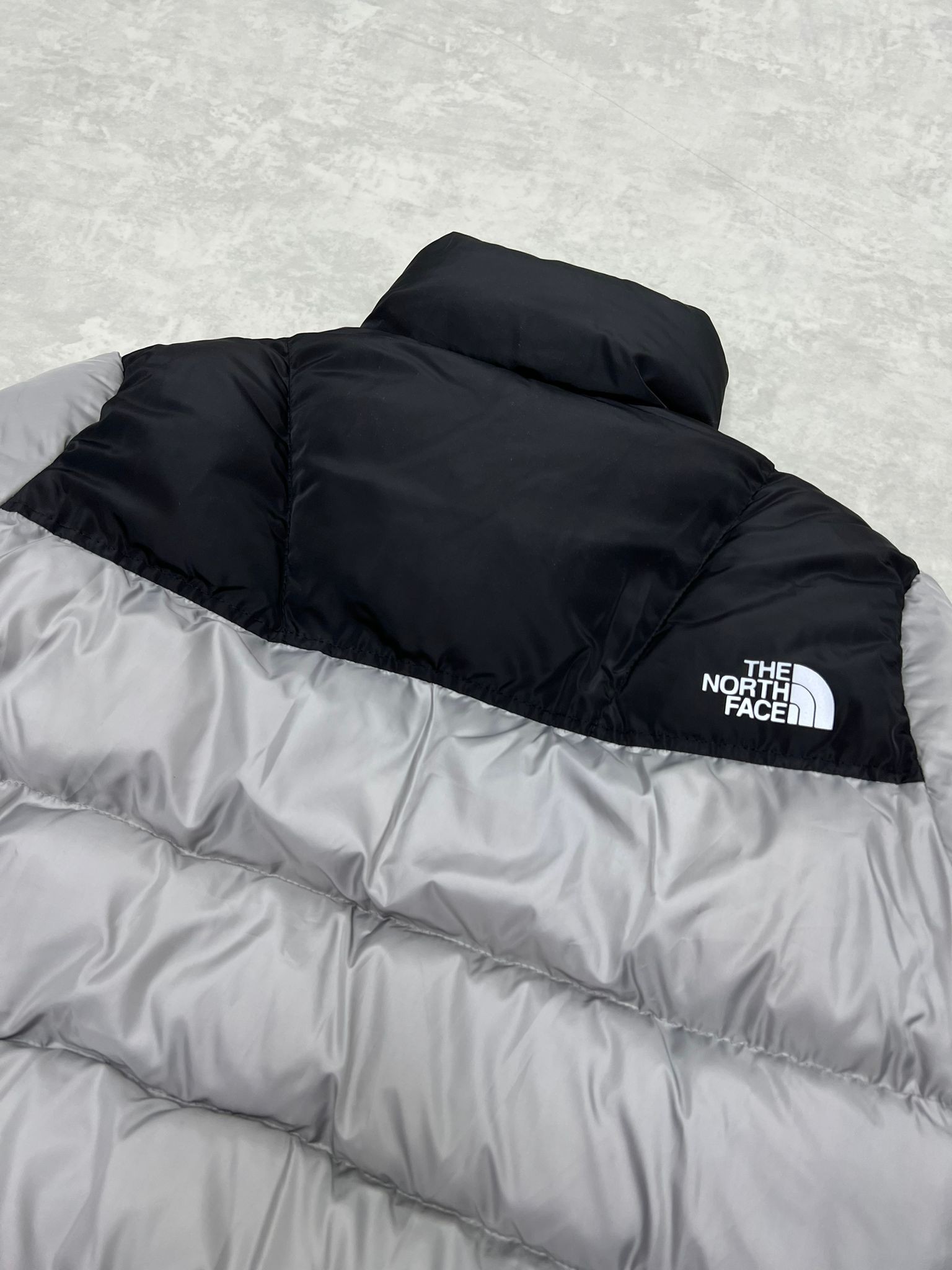 TNF 1996 RETRO Gray MONT