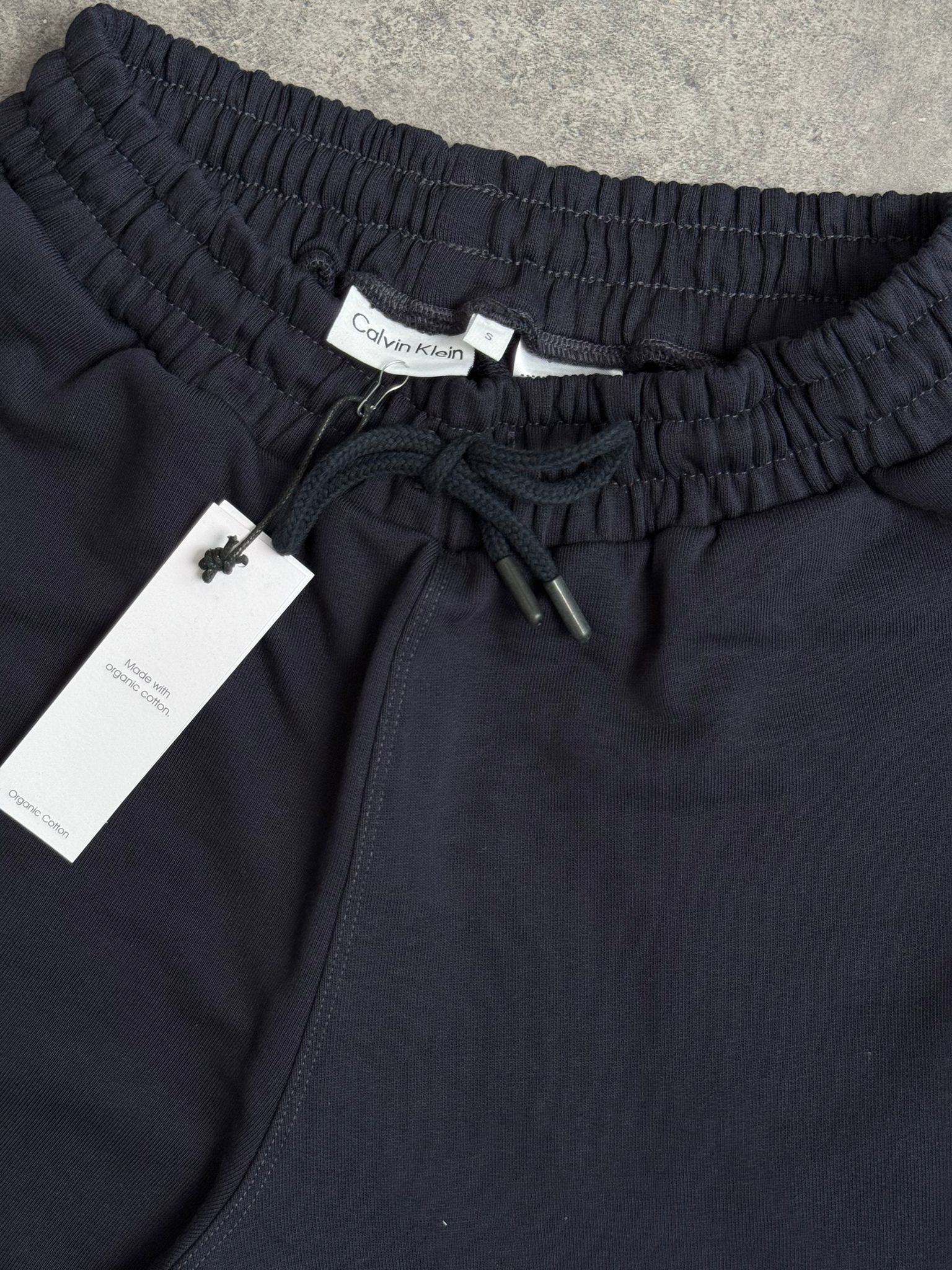 Yeni Sezon Essential Şardonsuz Regular Basic Logo Şort