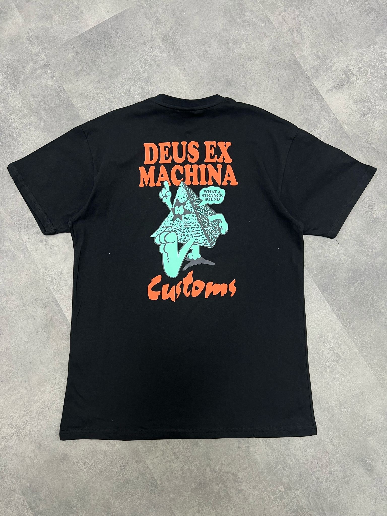 Yeni Sezon Ex Machina Customs Piramit T-shirt - SİYAH
