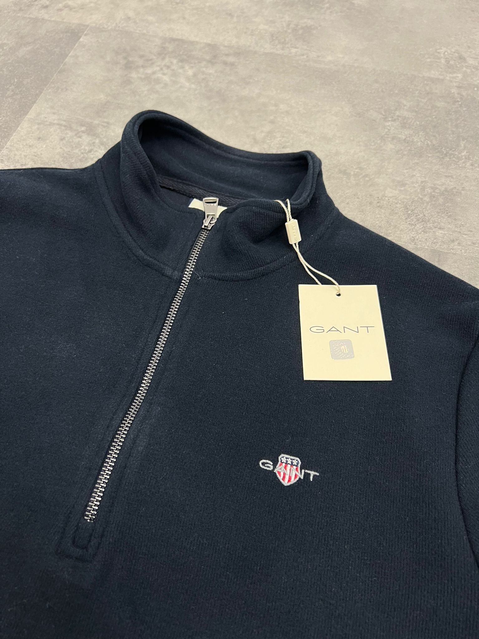 Yeni Sezon Selanik Yarım Fermuarlı Ceast Logo Sweatshirt