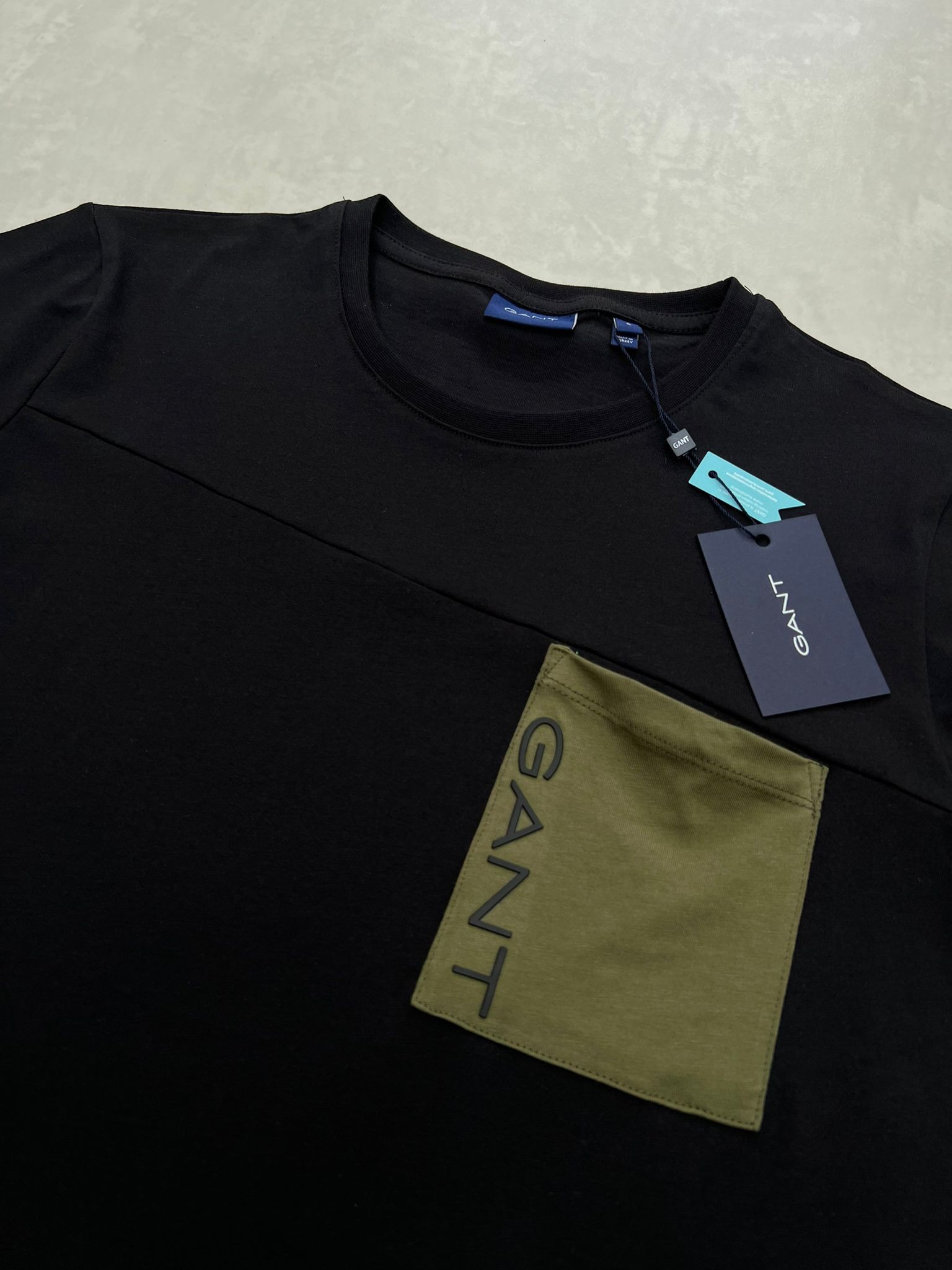 Limited Edition Cepli Essential Logo Black  T-shirt