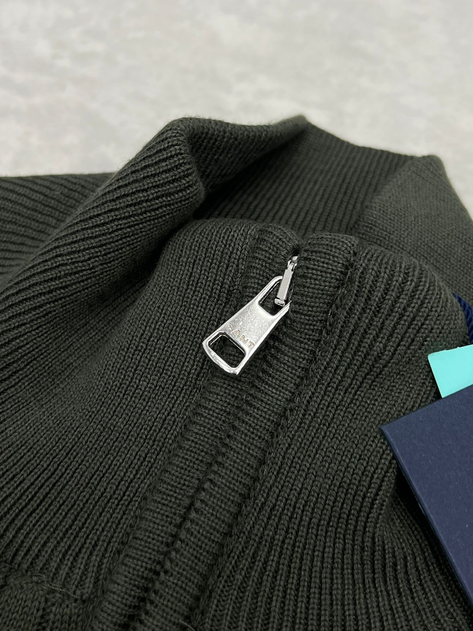 Yeni Sezon Kışlık Triko Haki Yarım Fermuarlı Sweatshirt