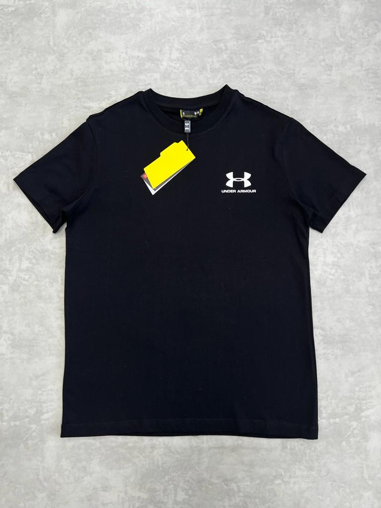 Basic Mini Logo Black T-shirt