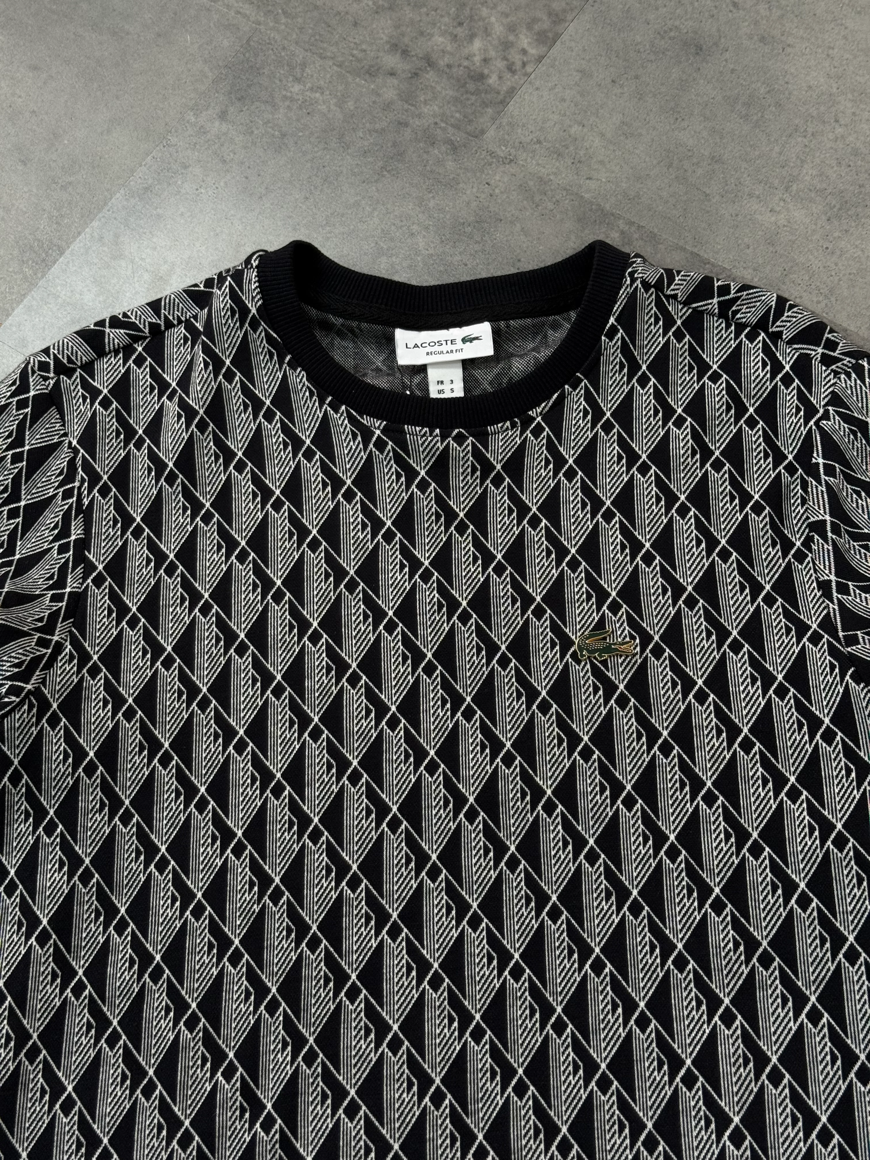 Yeni Sezon Basic Mini Logo Üç İplik Şardonsuz Sweatshirt