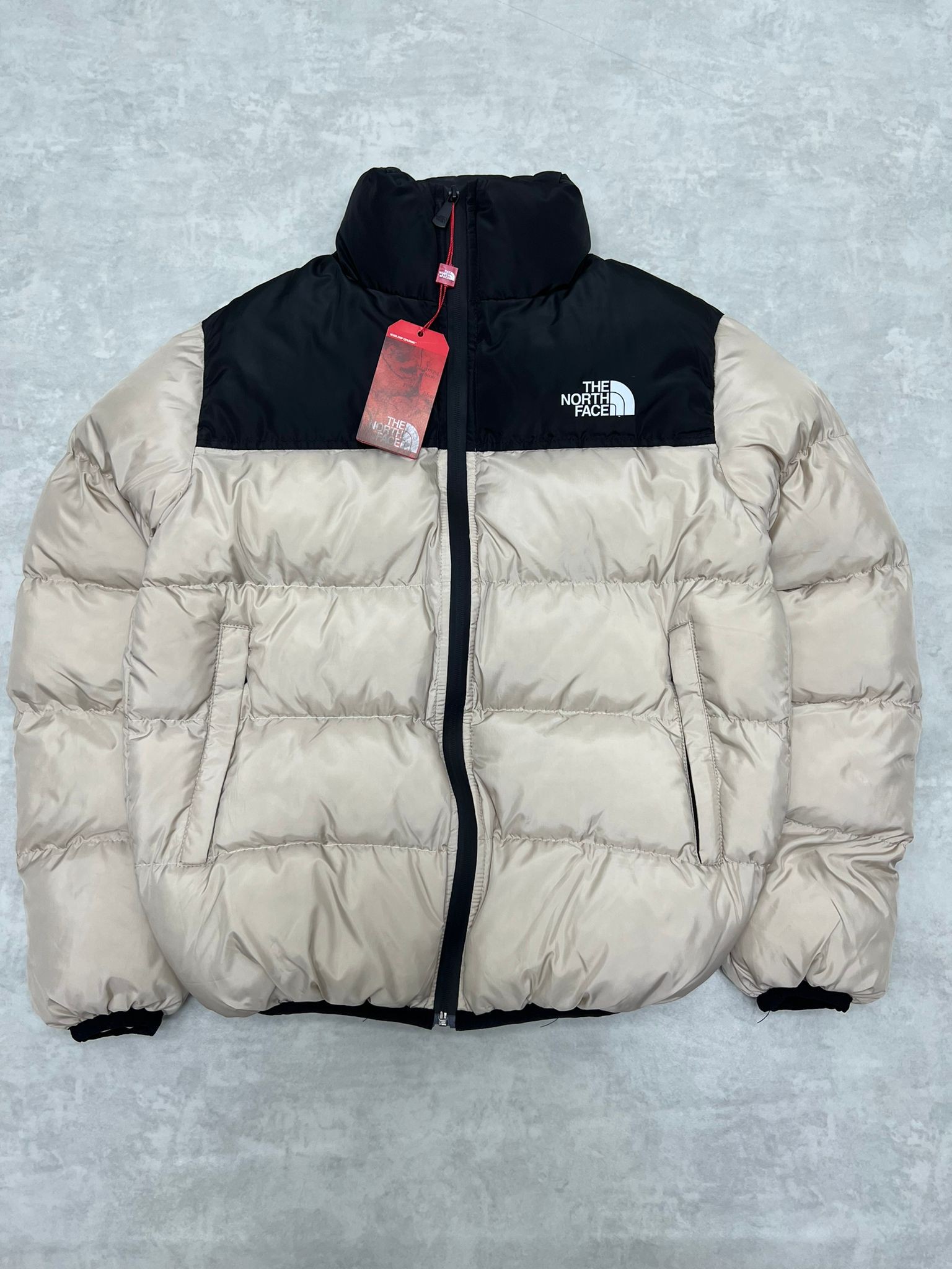 TNF 1996 RETRO Cream MONT