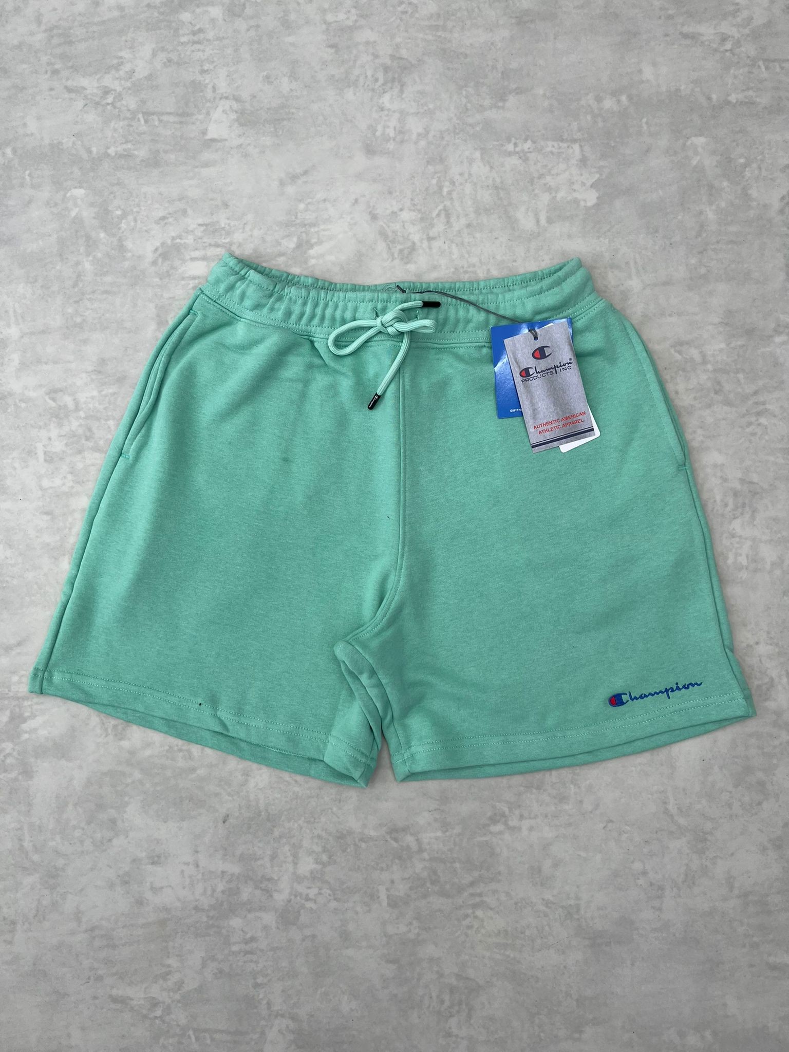Essential Logo Classic Water Green Relax Kalıp Şort
