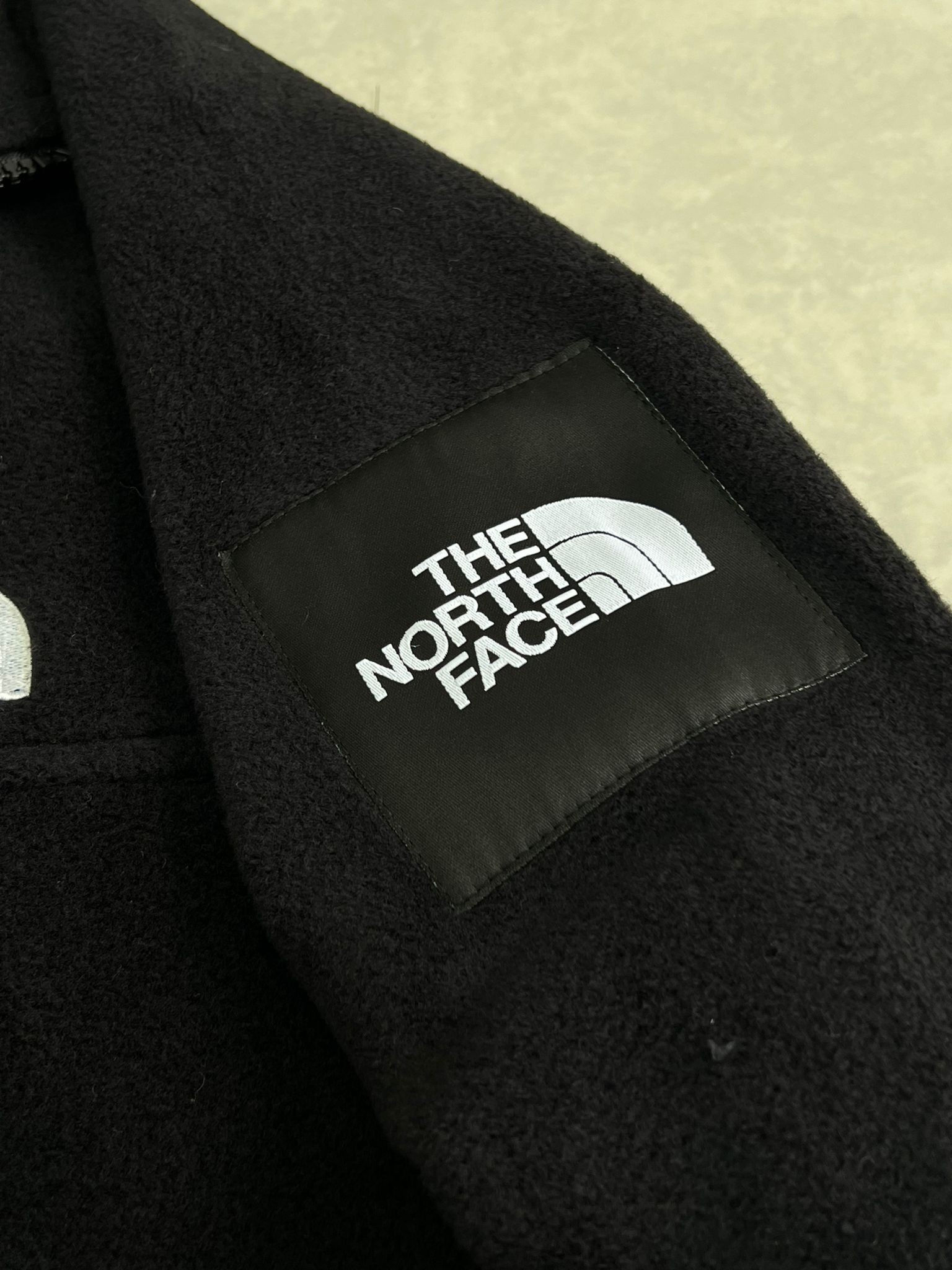 Yeni Sezon Nakış Logolu Classic Black  Polar