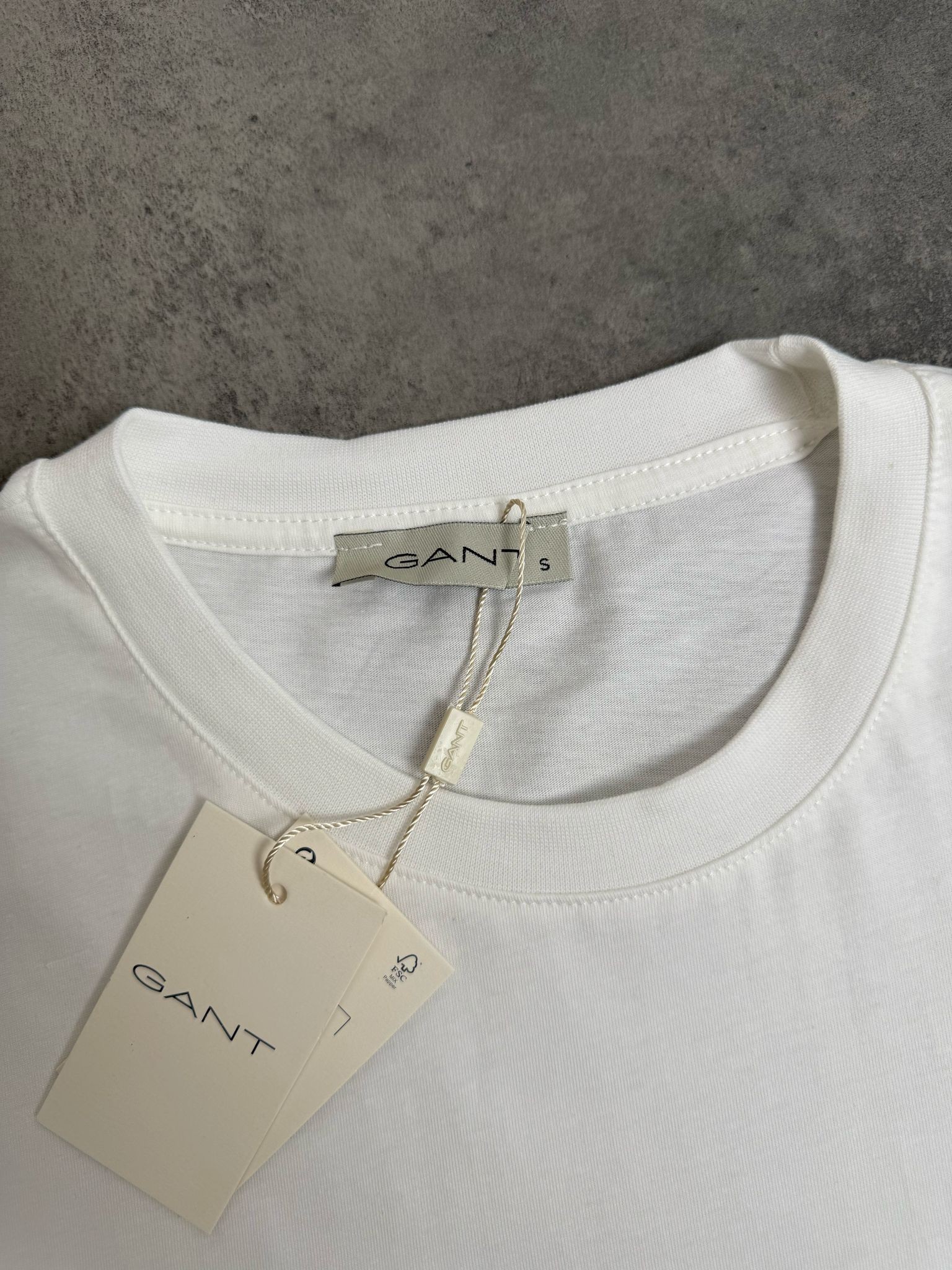 Yeni Sezon Essential Logo T-shirt