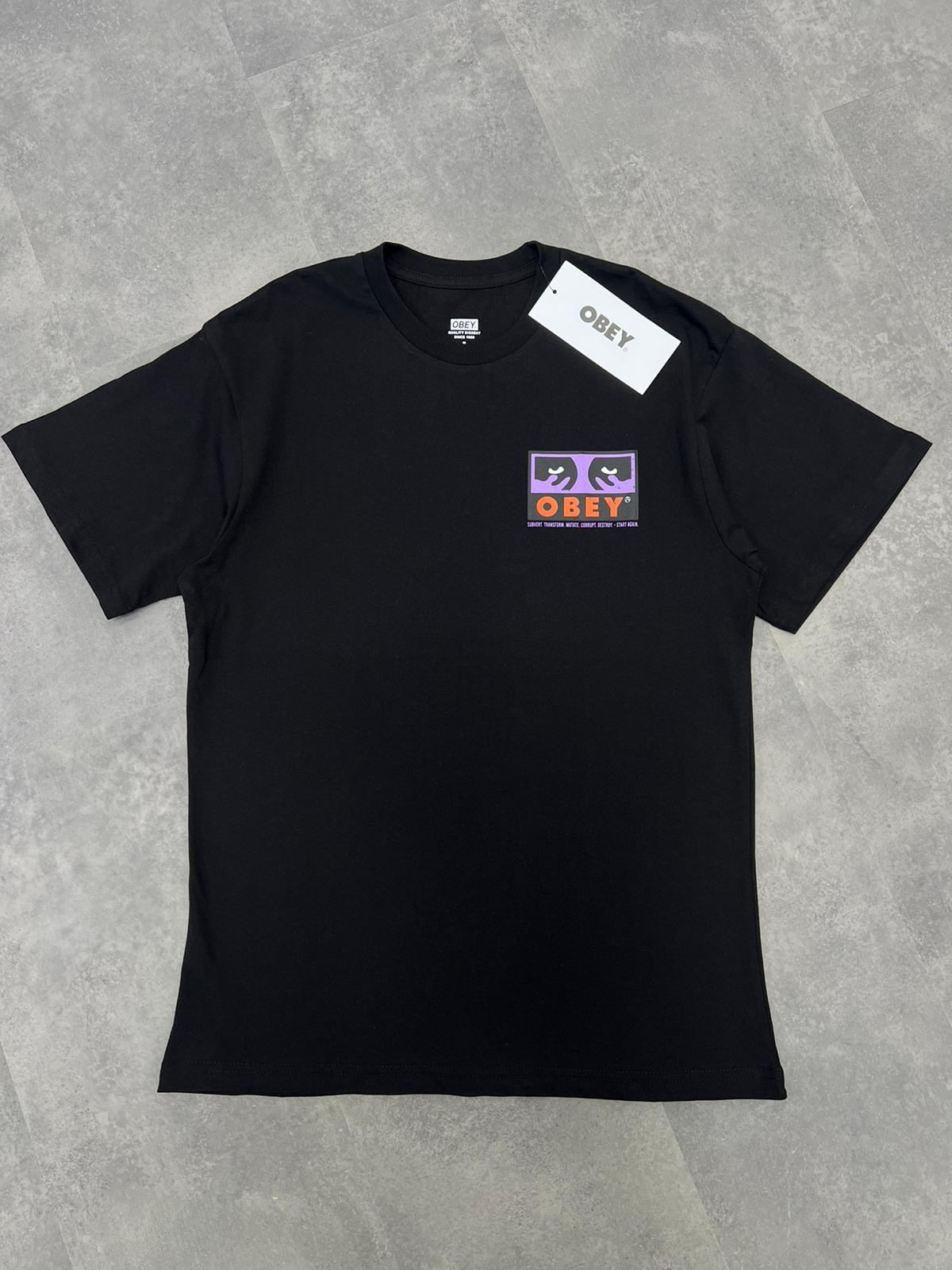 Yeni Sezon Back To Print Subvert Black T-shirt
