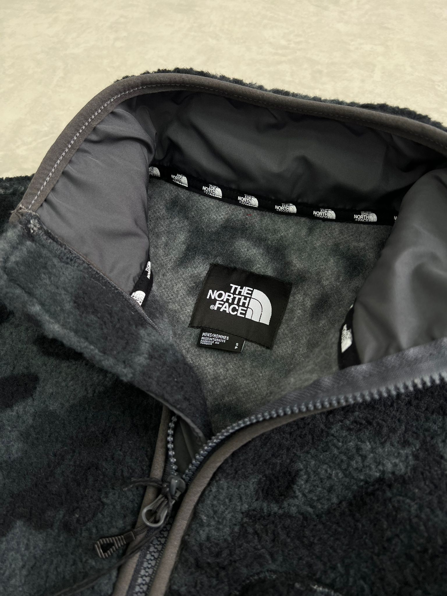 Yeni Sezon Tam Fermuarlı Kamuflaj Desenli Peluş Black Ceket 
